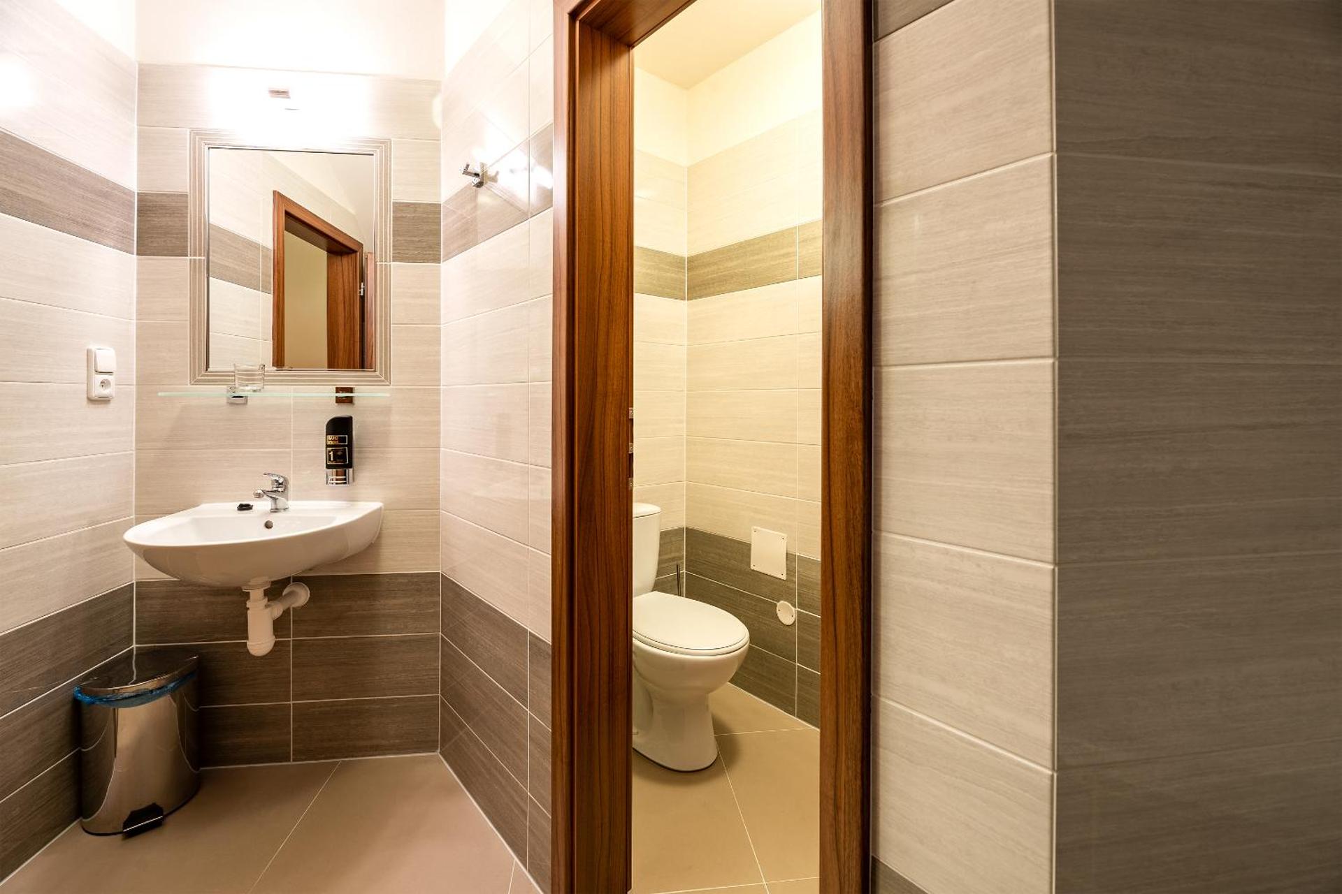 Deluxe Double Room with Bath