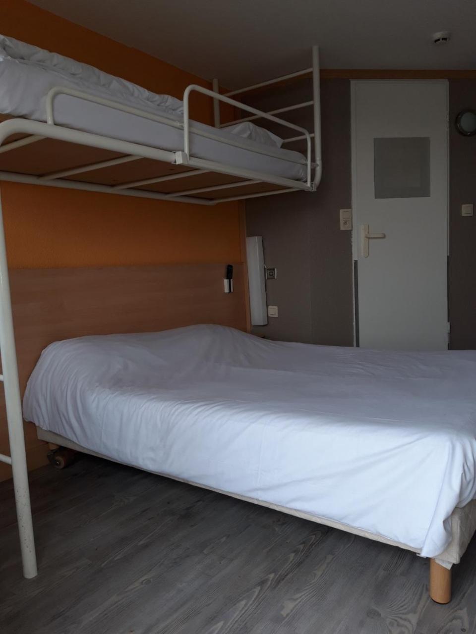 Double Room with Bunk Bed