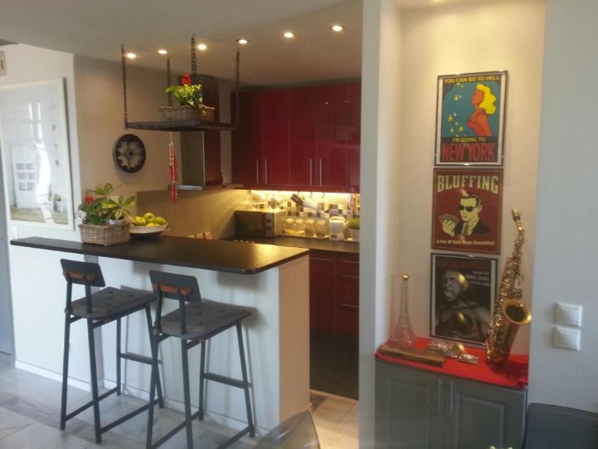 Varkiza Seaside Penthouse with Private Roof Deck