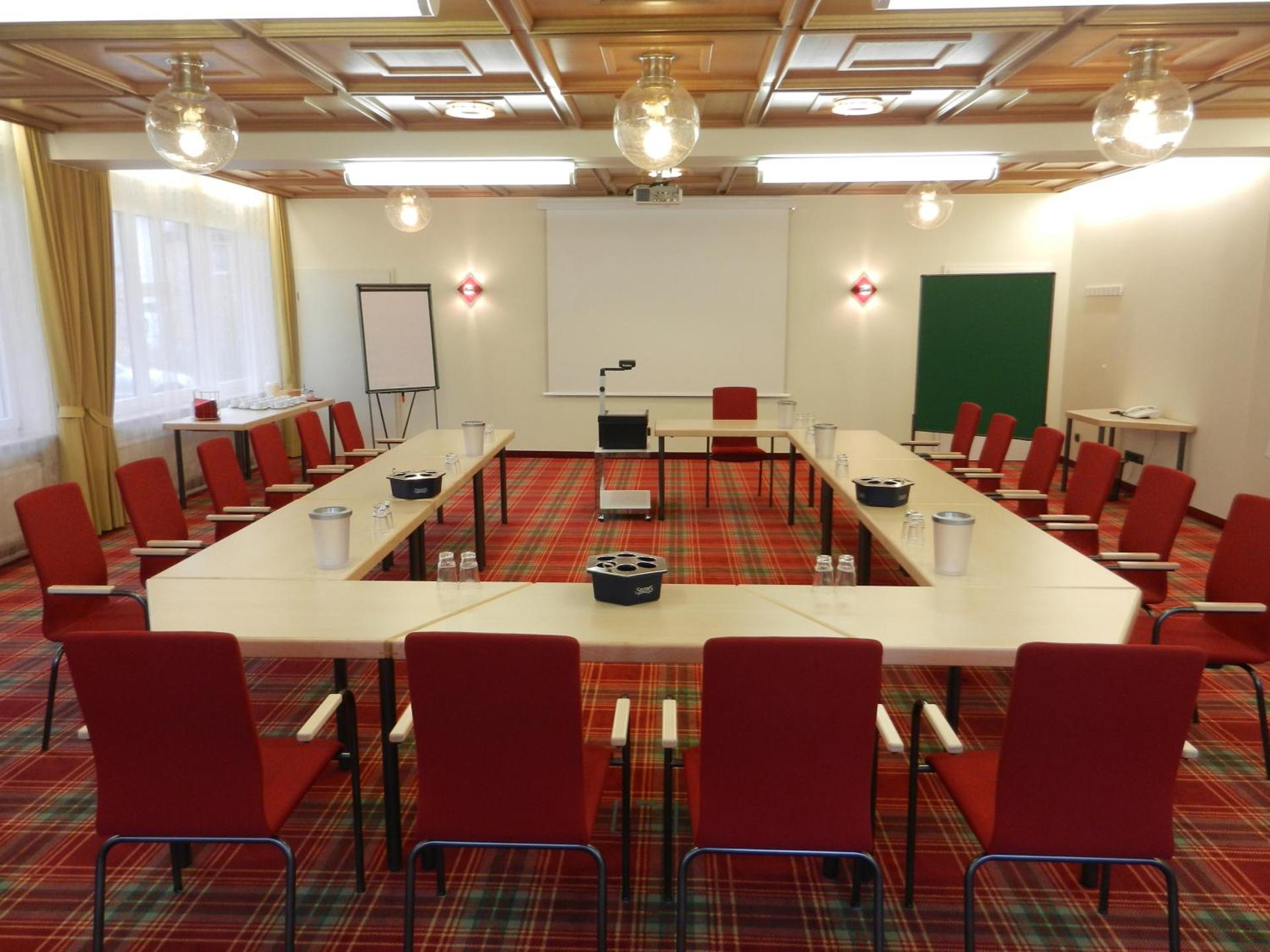 Meeting/conference room