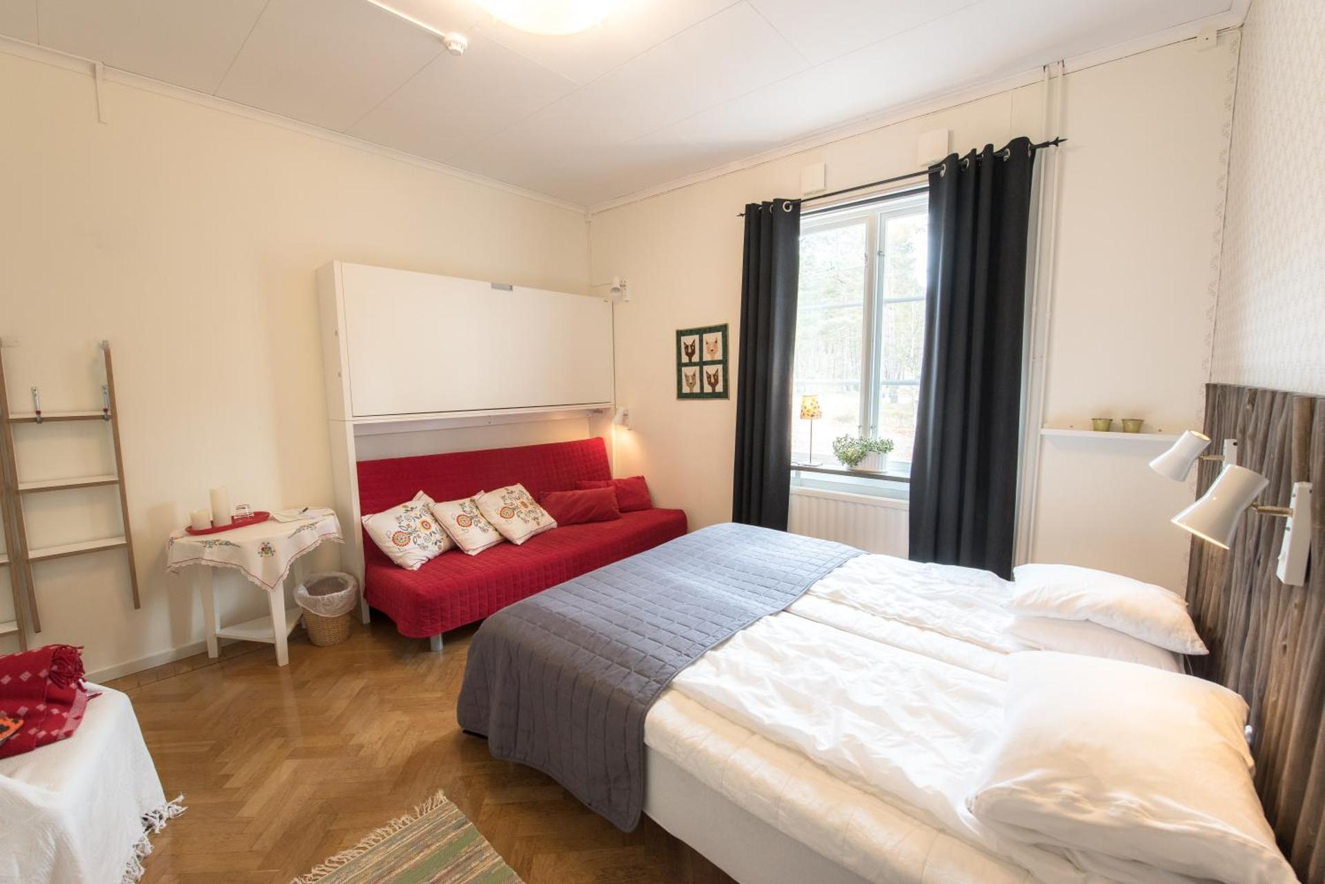 Photo of the whole room