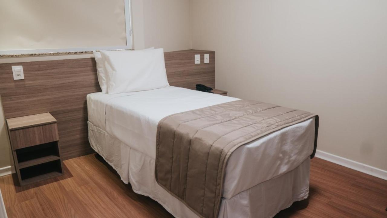 Hotel Golden Inn Lafaiete