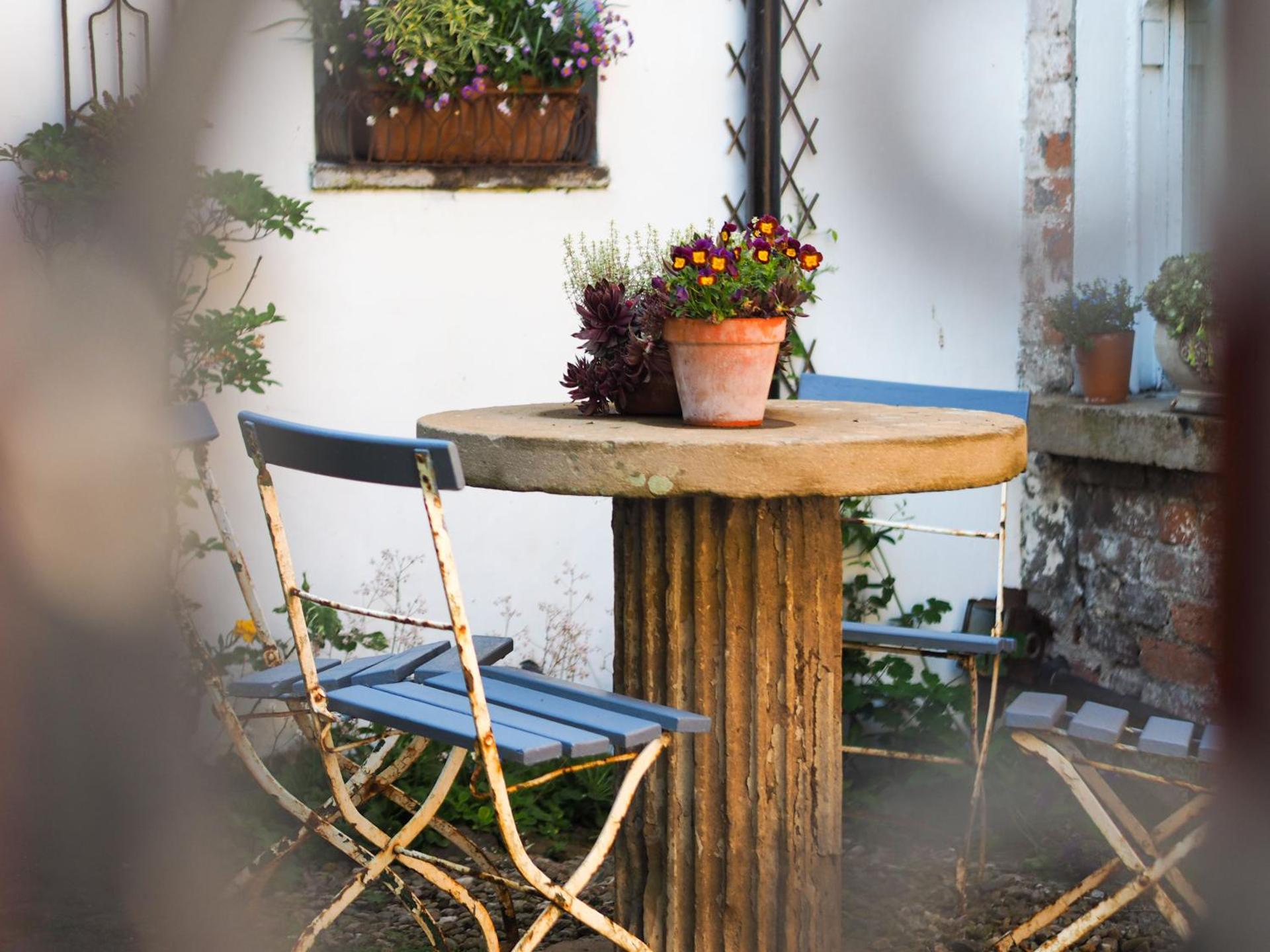 Inner courtyard view