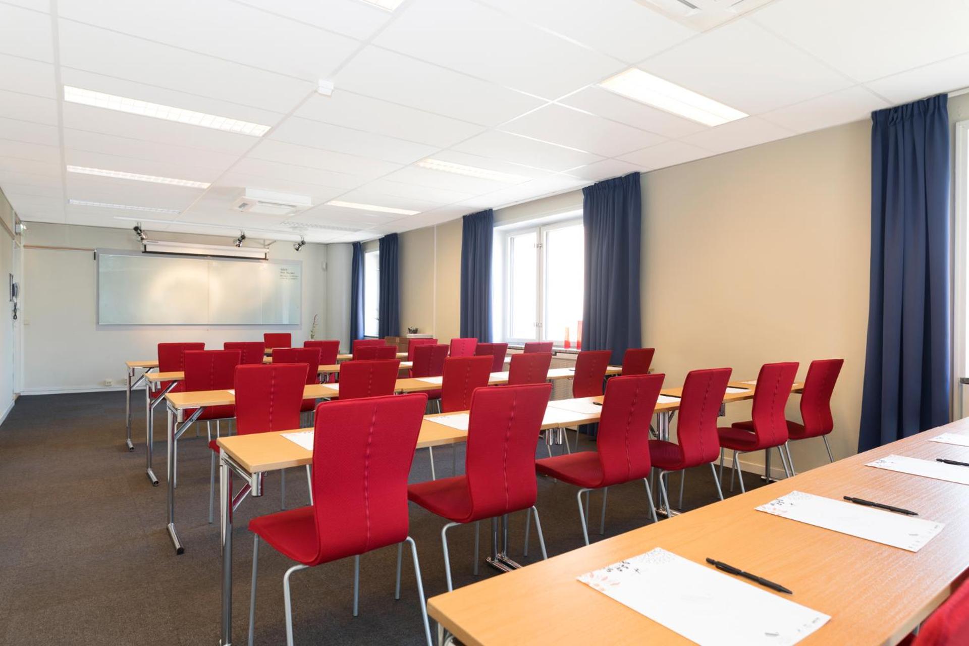 Meeting/conference room