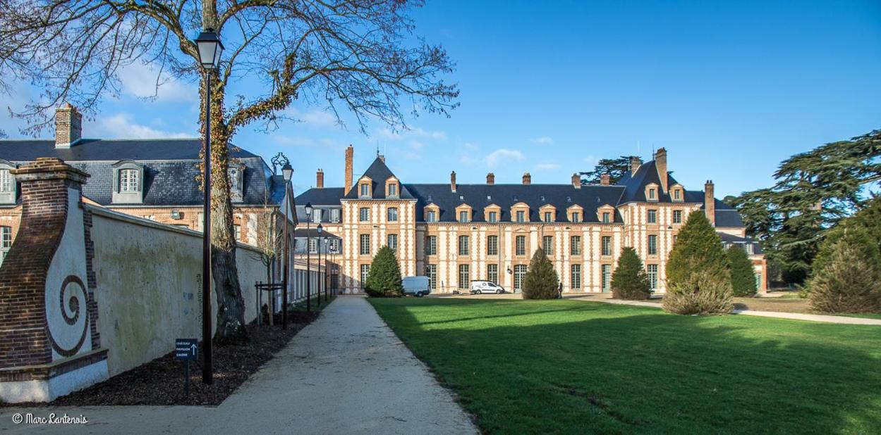 Exceptionnel Château près de Paris