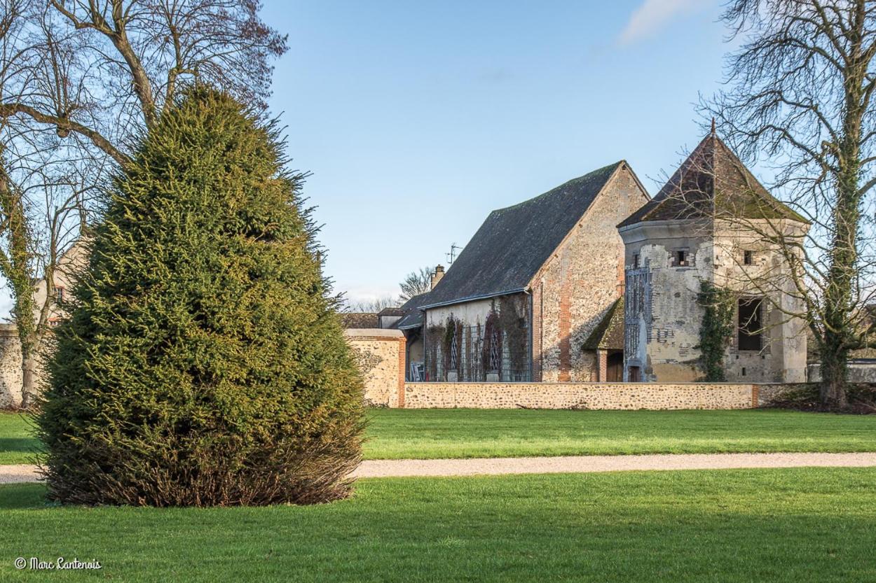 Exceptionnel Château près de Paris