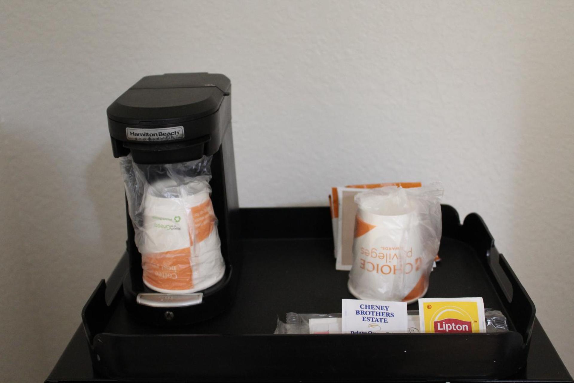 Coffee/tea facilities