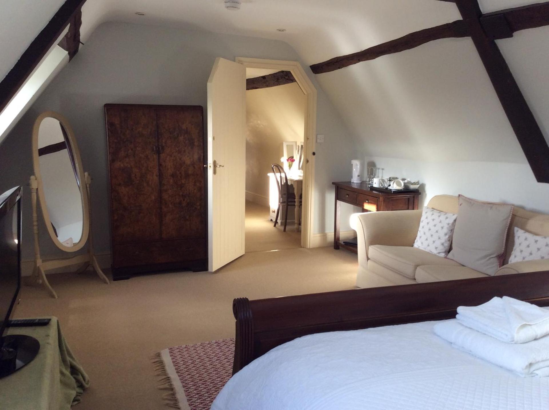 Castle Farm House B&B