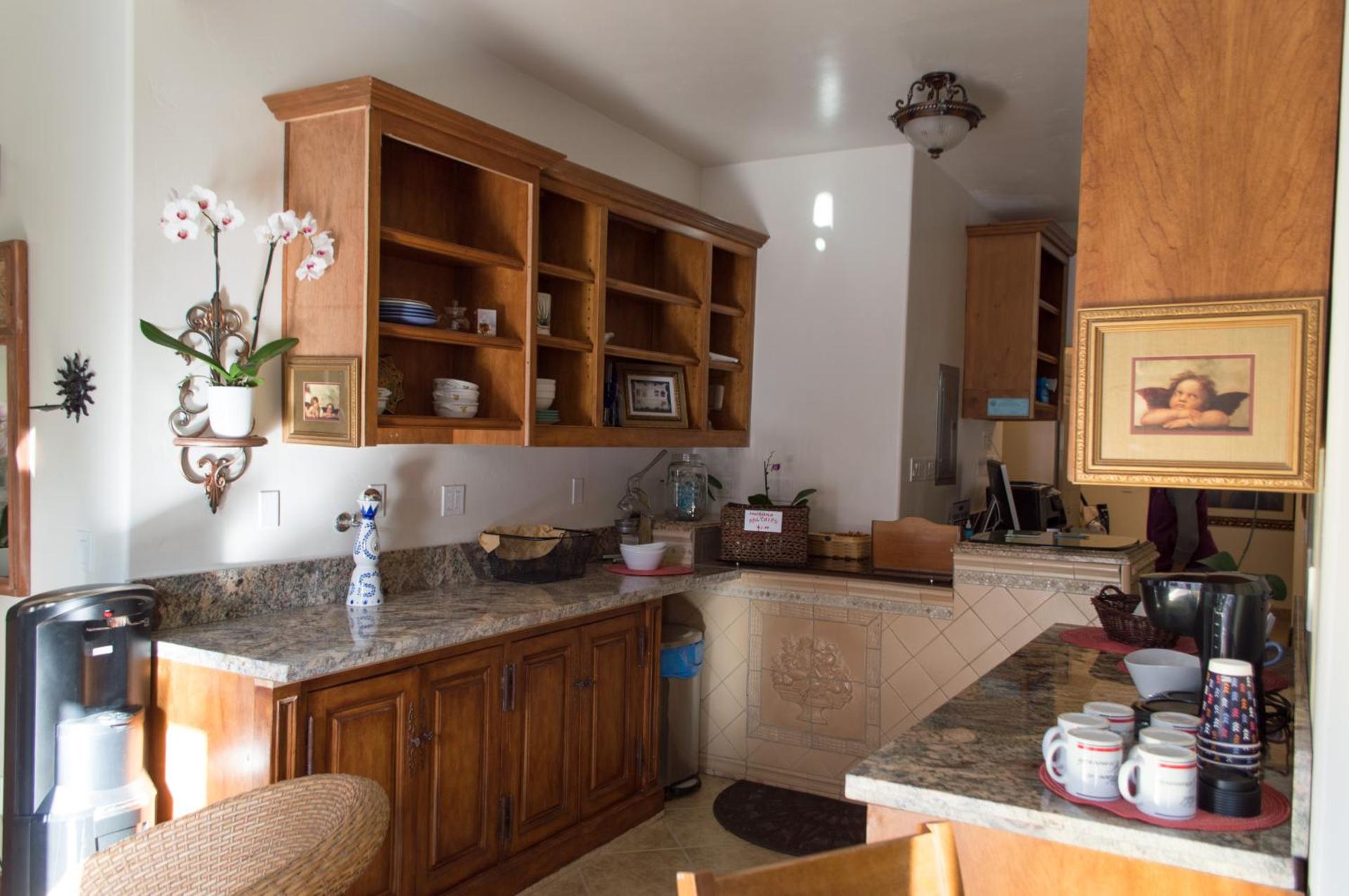 Coffee/tea facilities