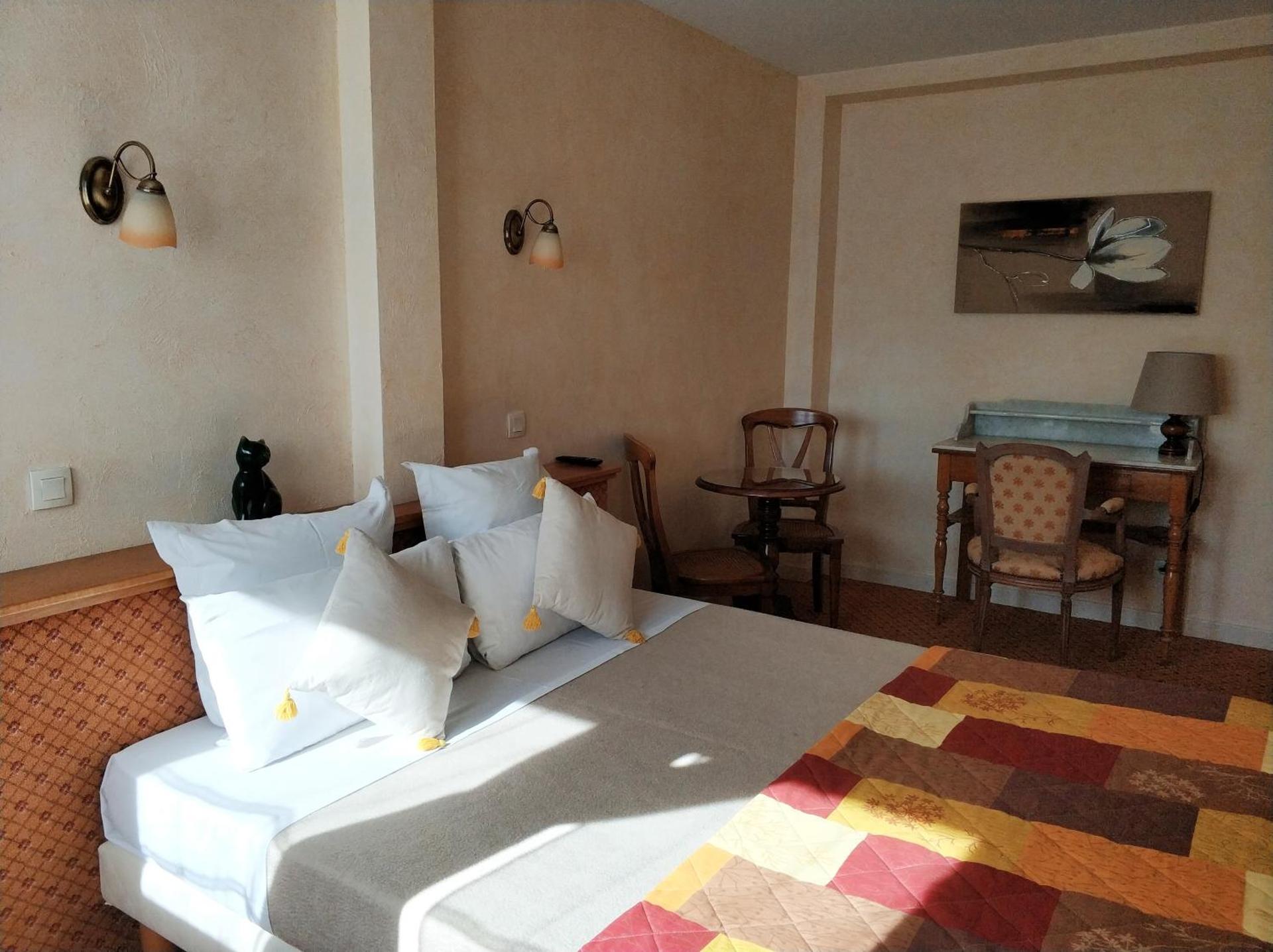 Logis Hotel Calisola Besançon - Soirée Etape