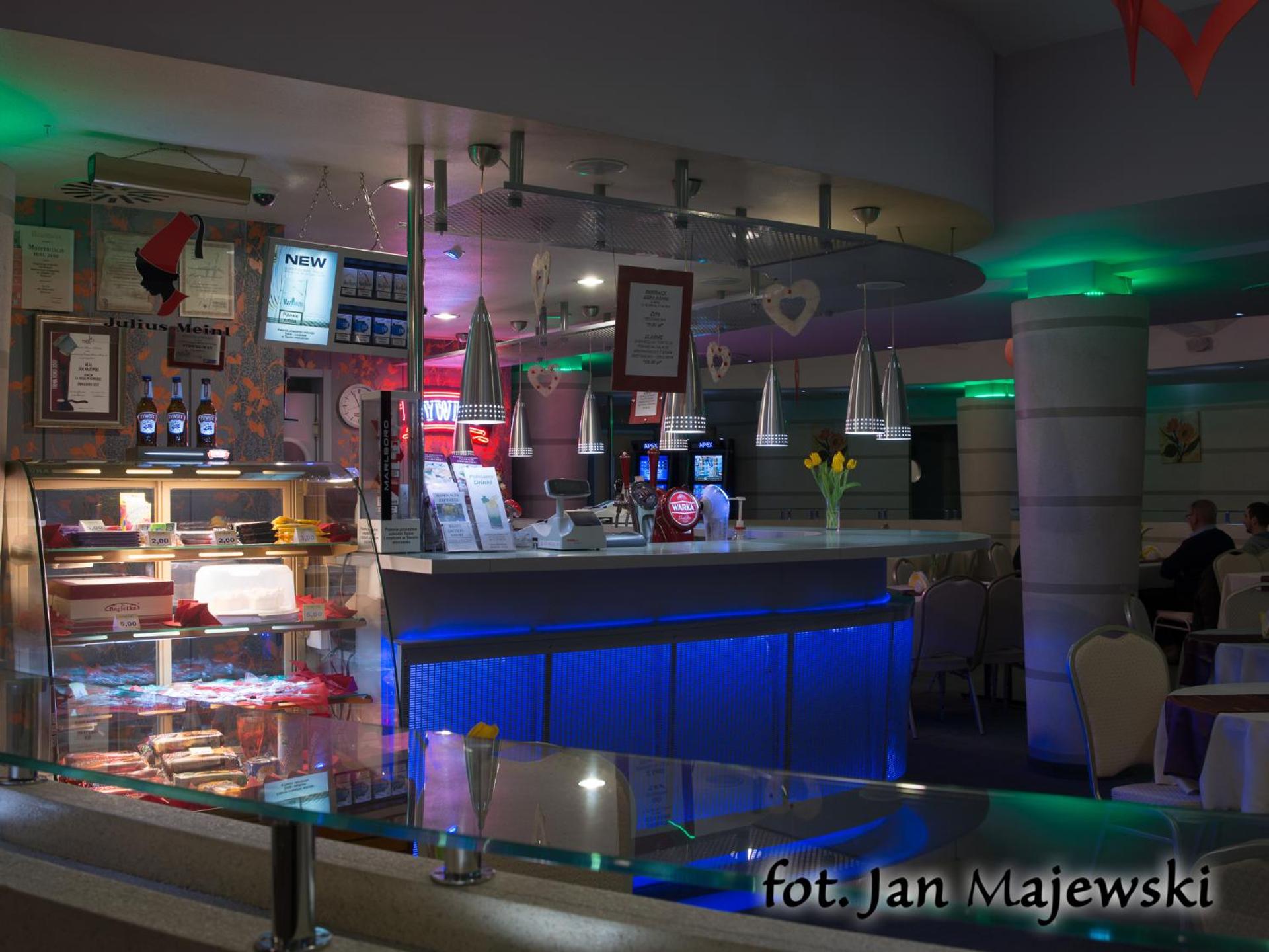 Restaurant/places to eat