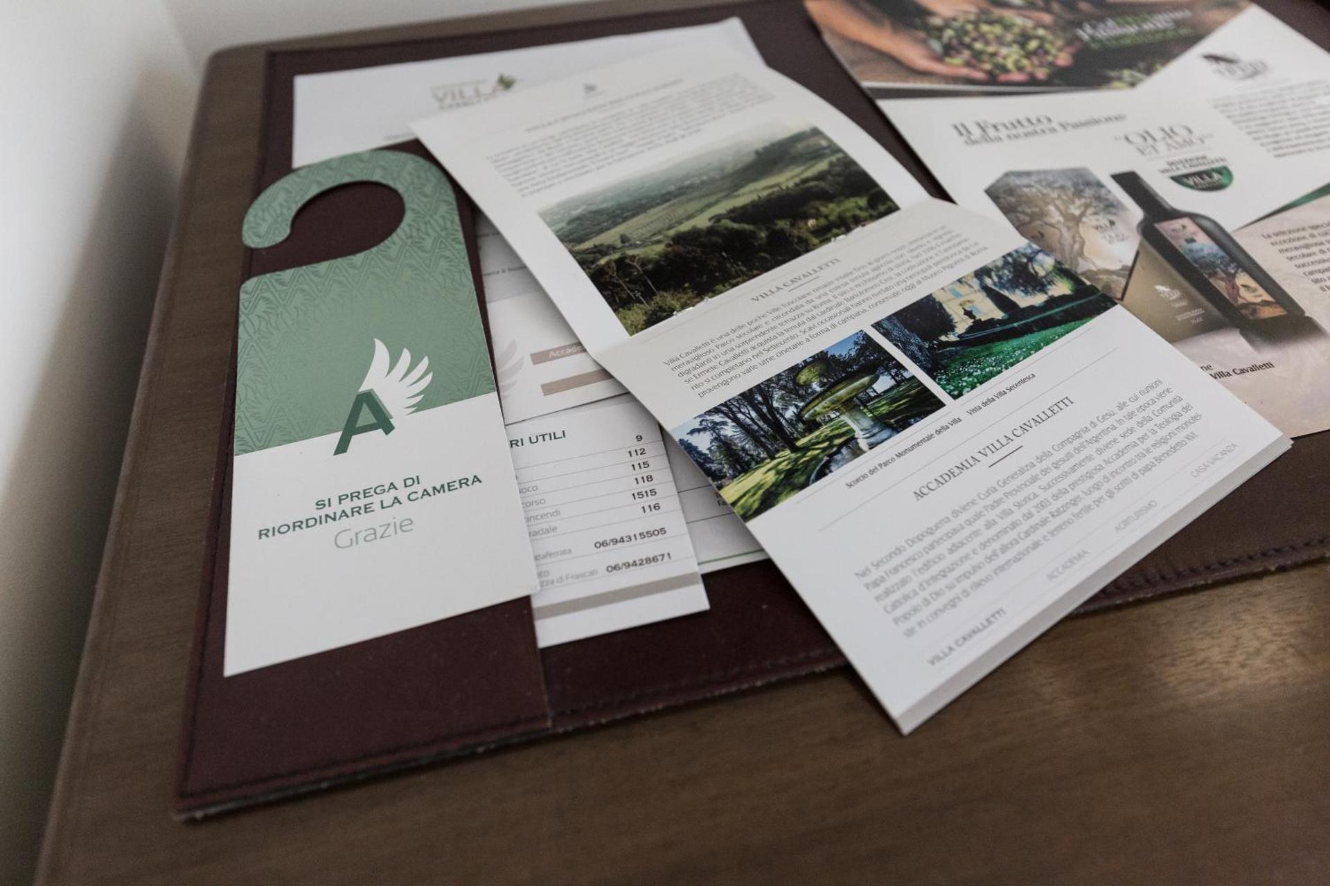 Logo/Certificate/Sign