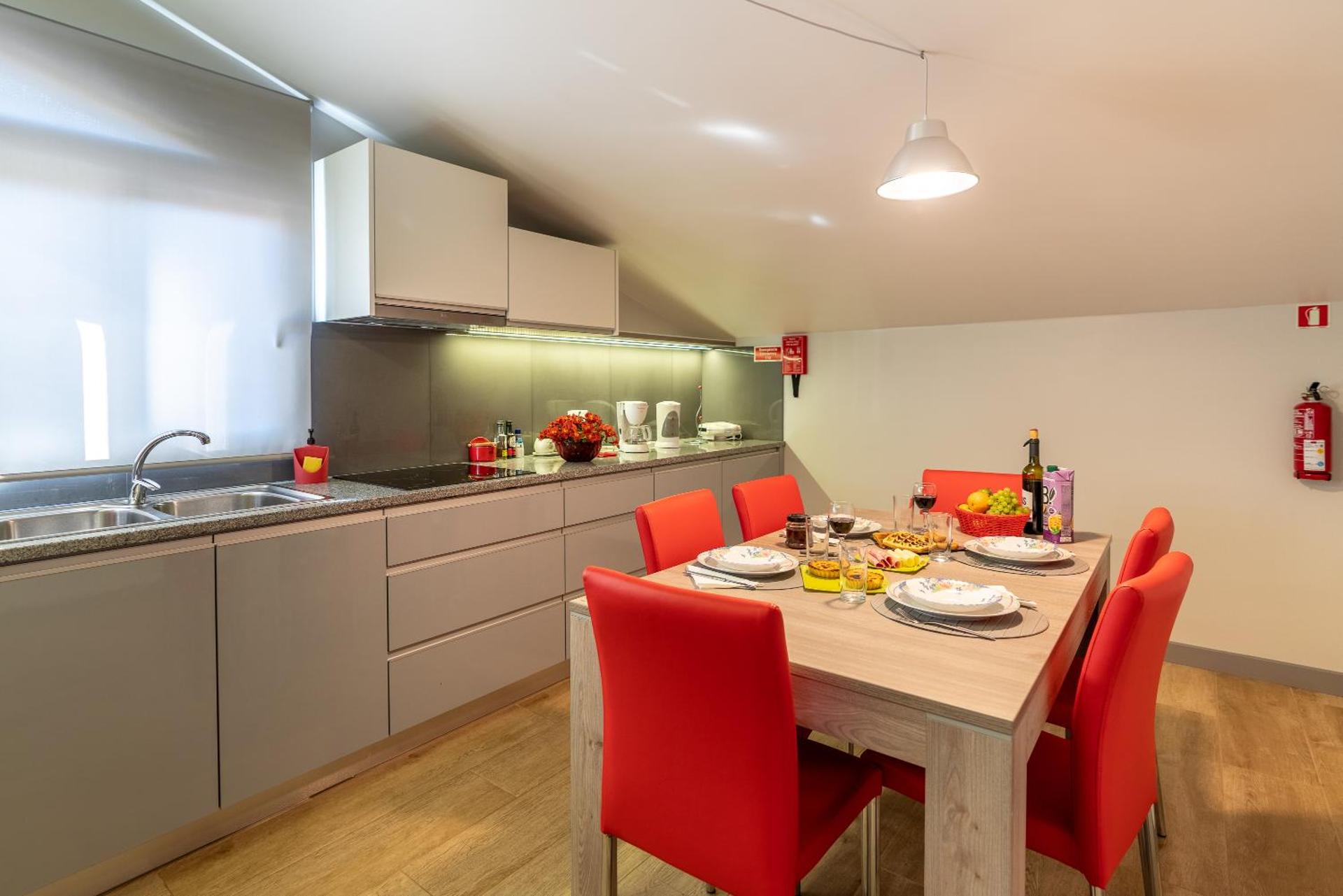 Kitchen or kitchenette