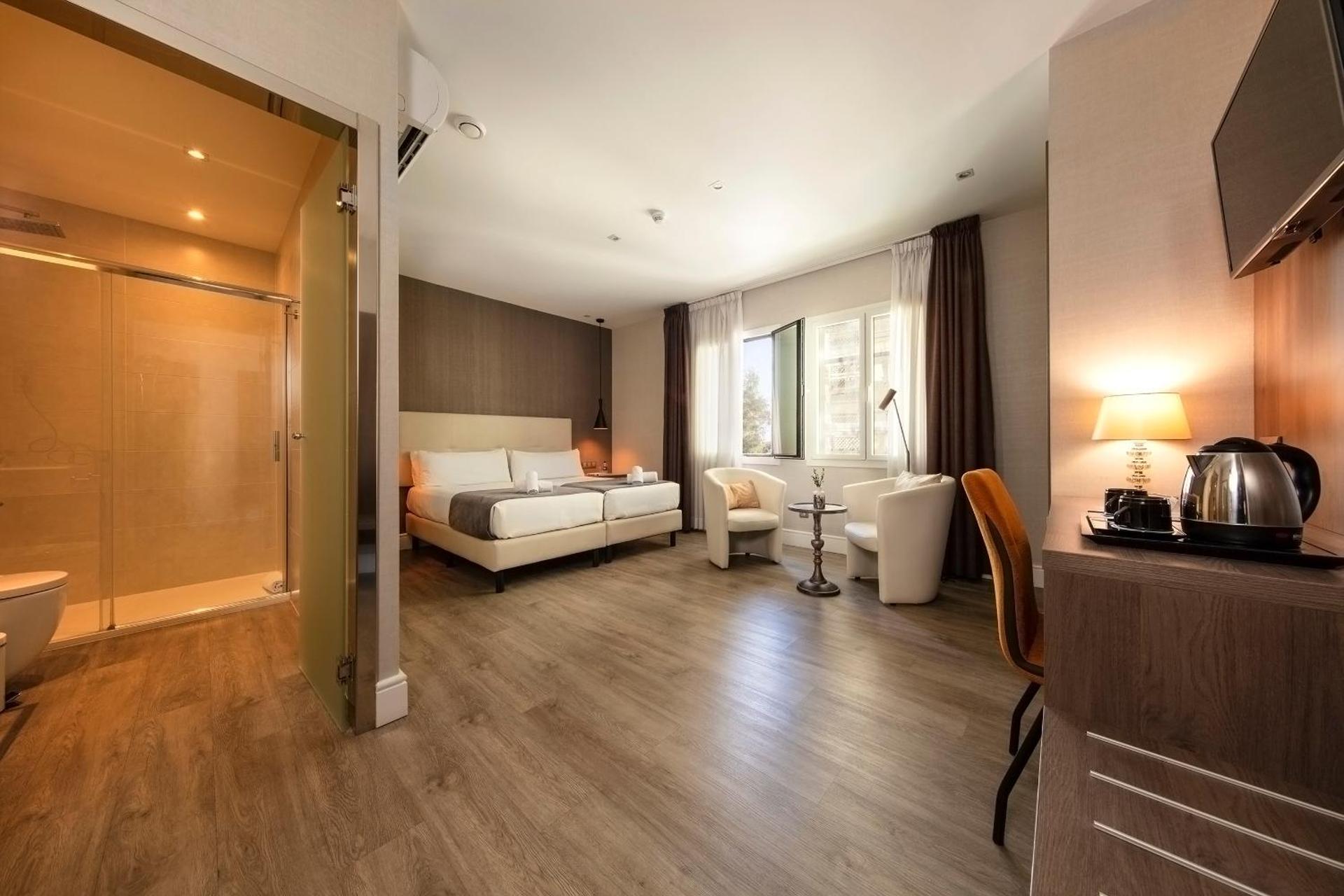 Photo of the whole room