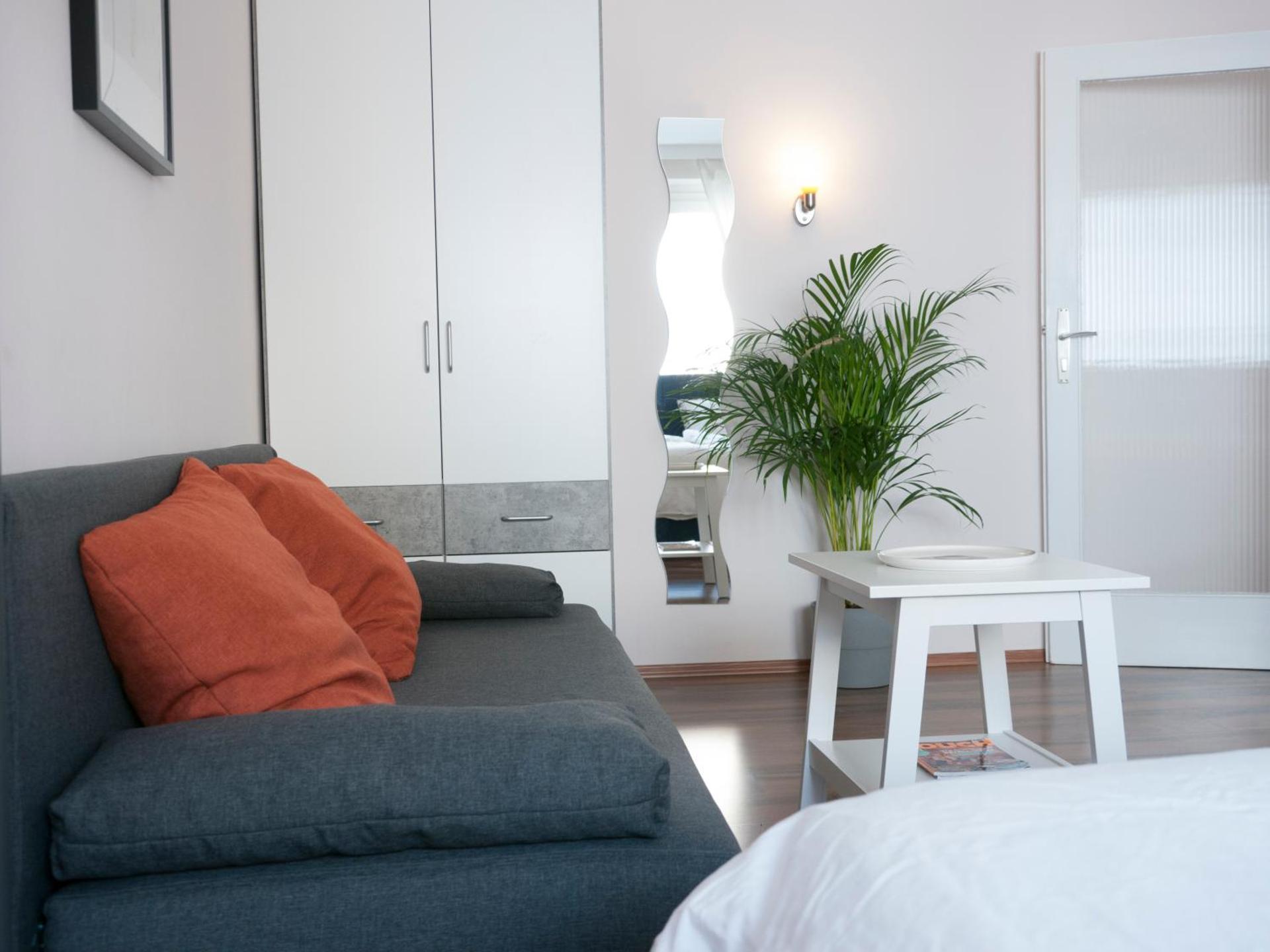 Spacious 2Rooms central area