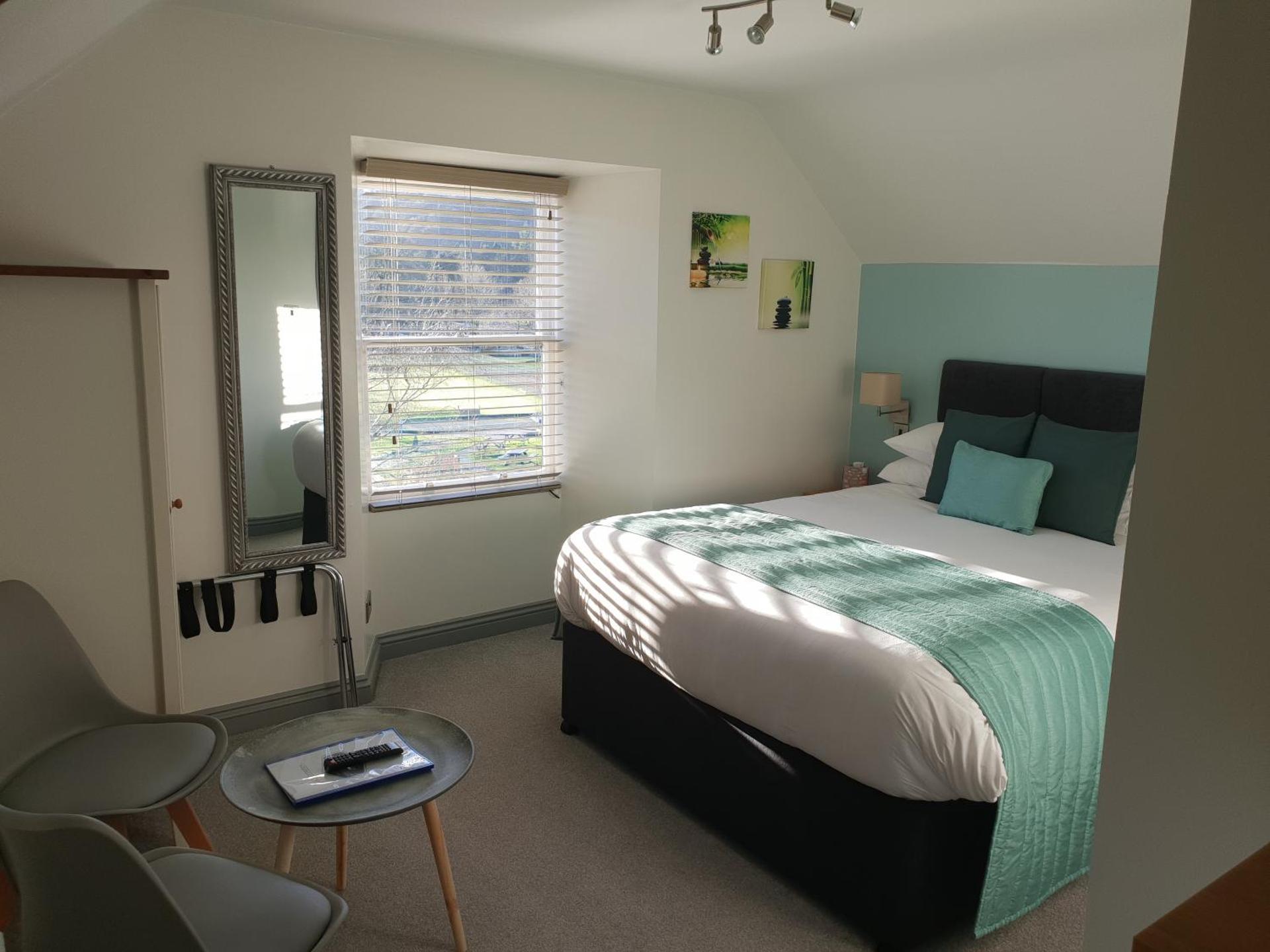 Compston House B & B