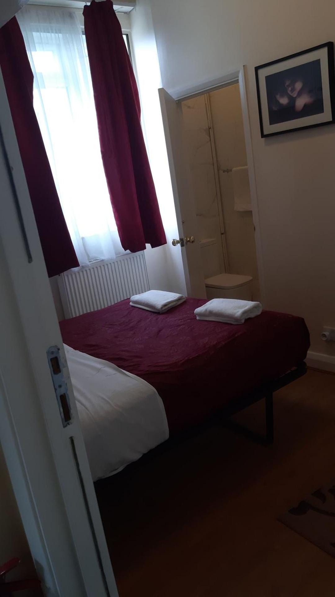 Chiswick Lodge Hotel