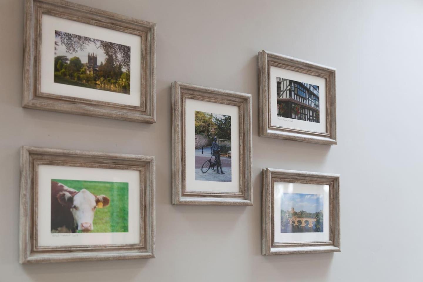 Herefordshire - Little Oak - Charming Cottage in Rural Location North of Hereford - Sleeps 2 Guets - Ideal For A Cozy Trip Away - Hosted By RENTMYHOUSE