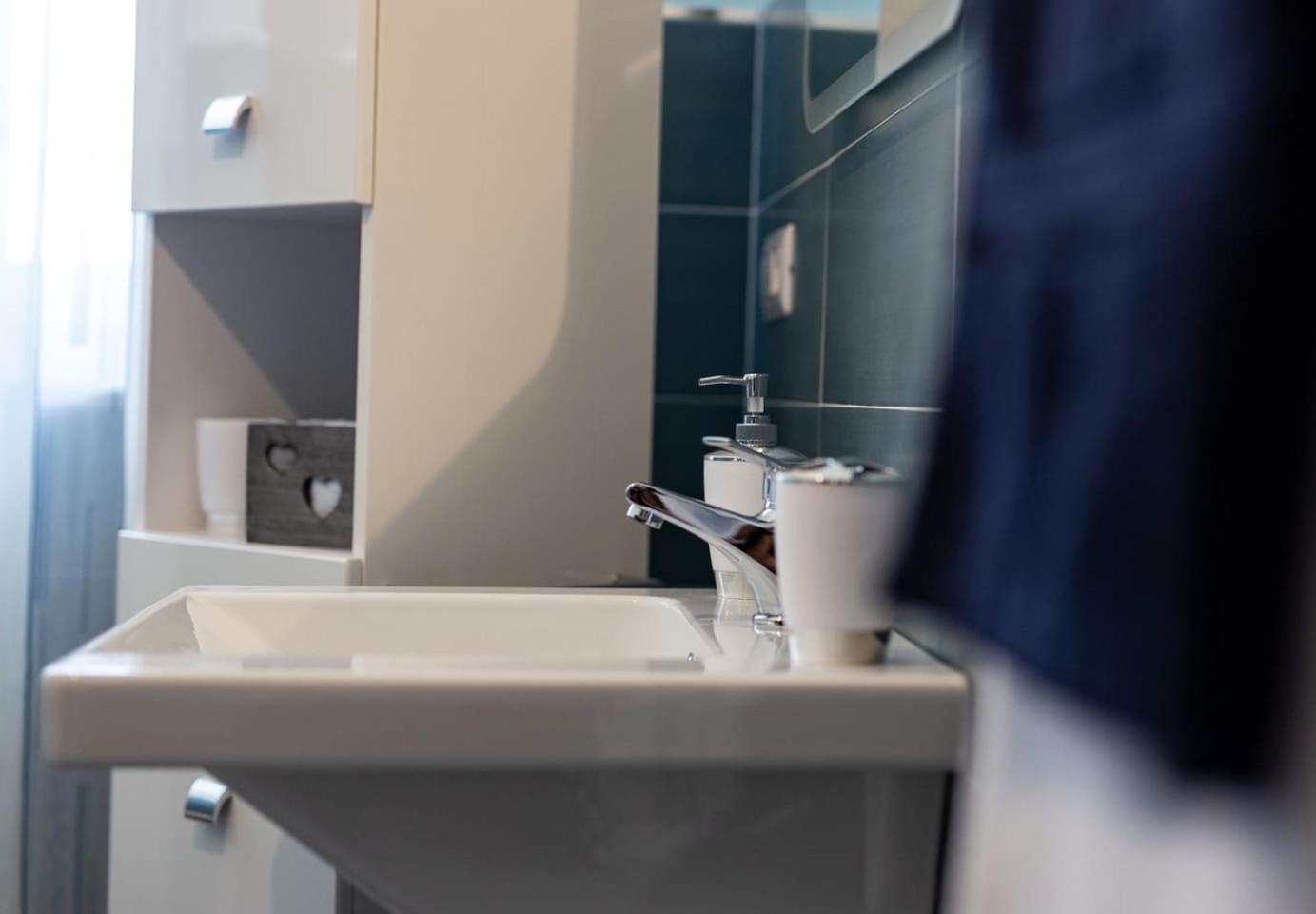 Il Sopracciglio Suites - Pink Apartment