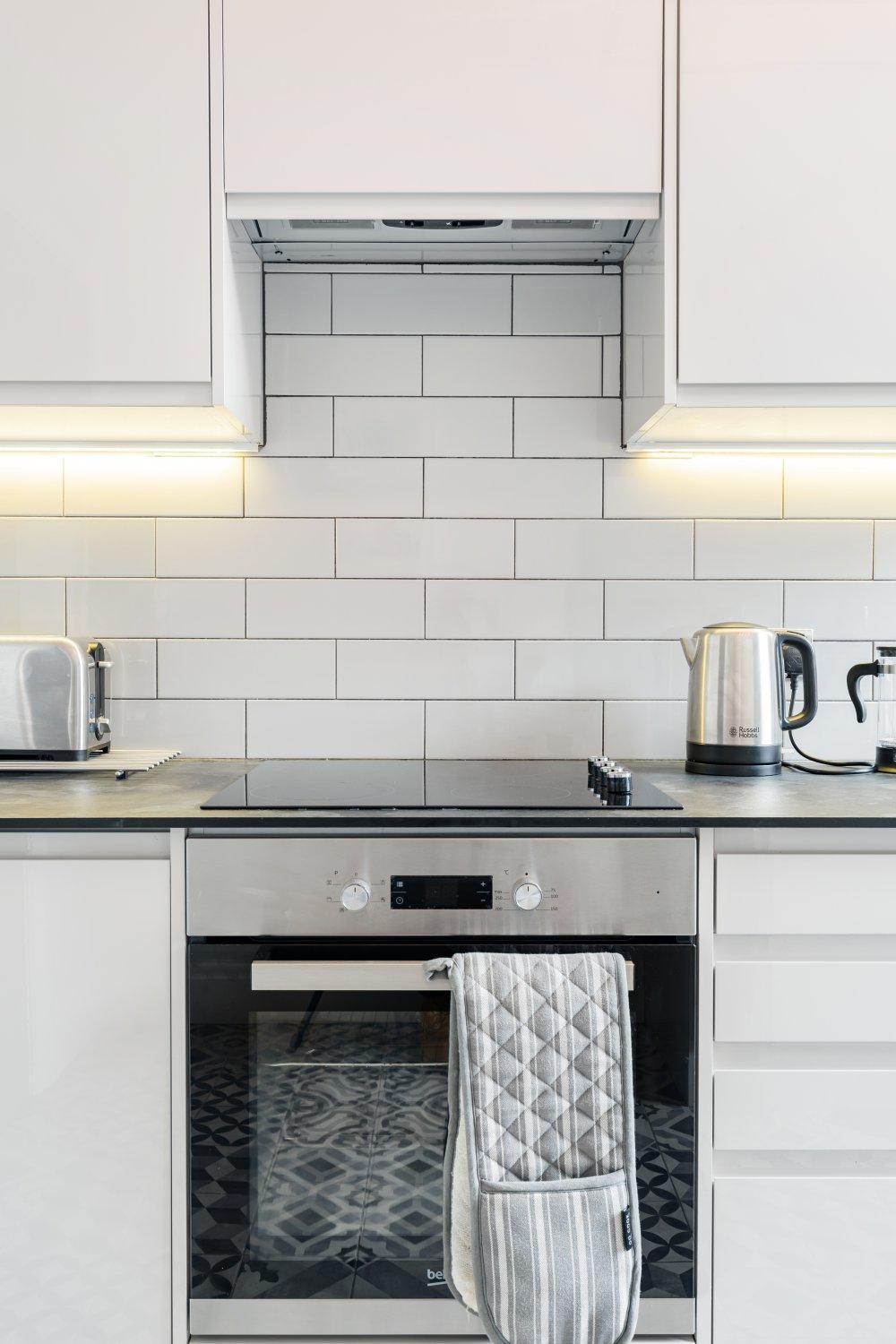 The Corson at Claremont Apartments