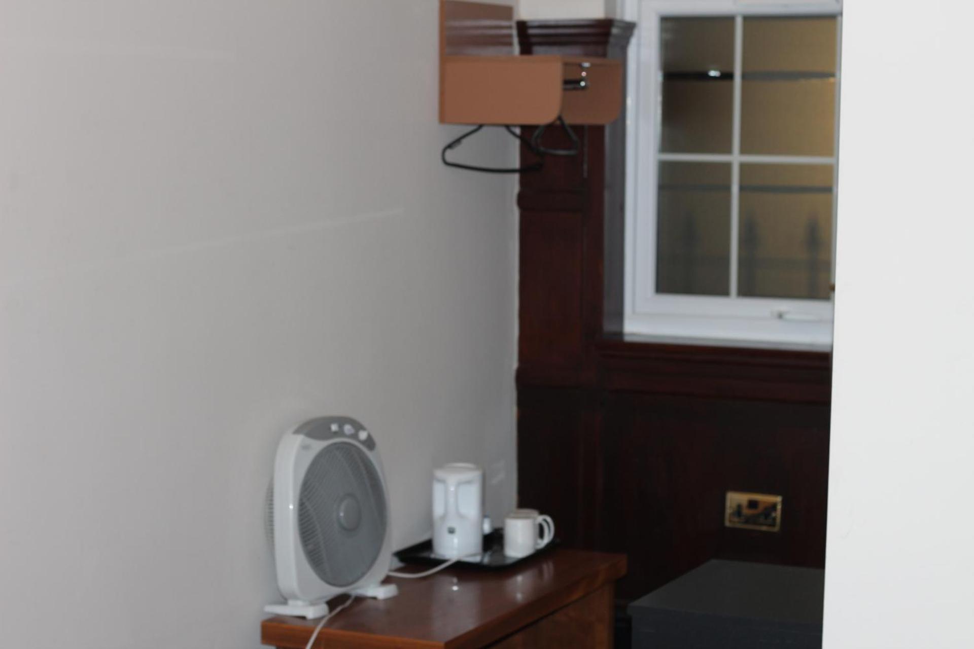 The Bull and Bush Hotel Kingston