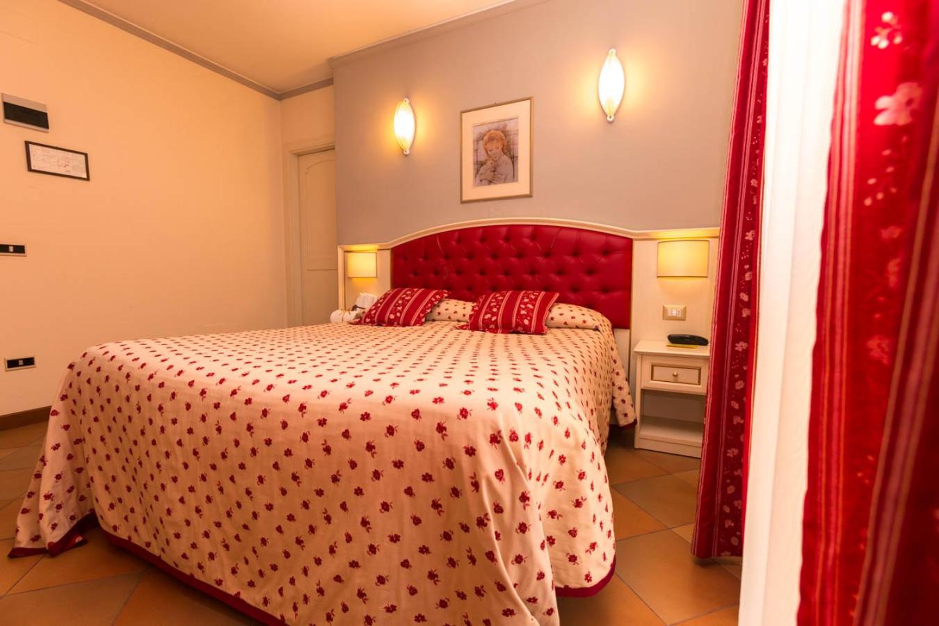 Classic Double or Twin Room