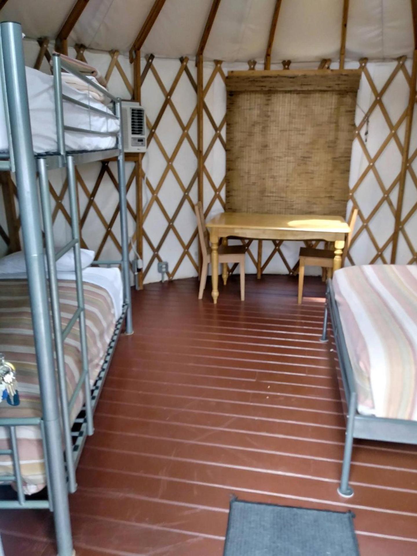 Yurt - 4 People - Pet Friendly