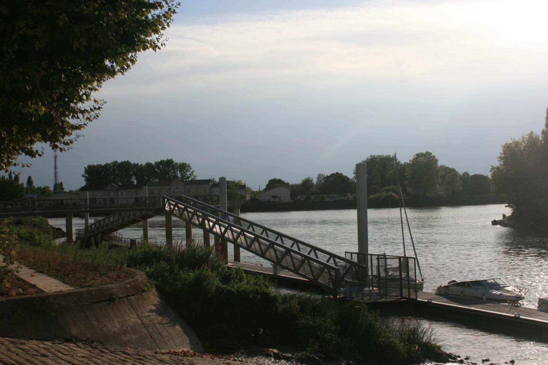 QUAI SOUCHET