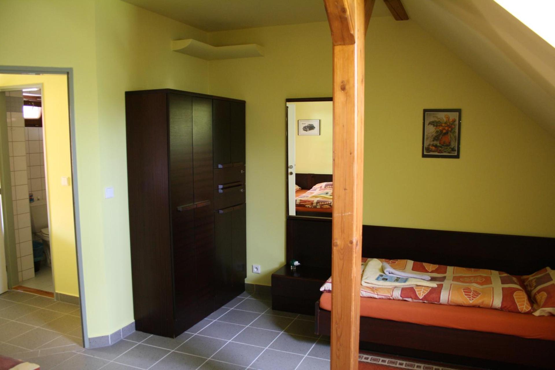 Triple Room with Terrace