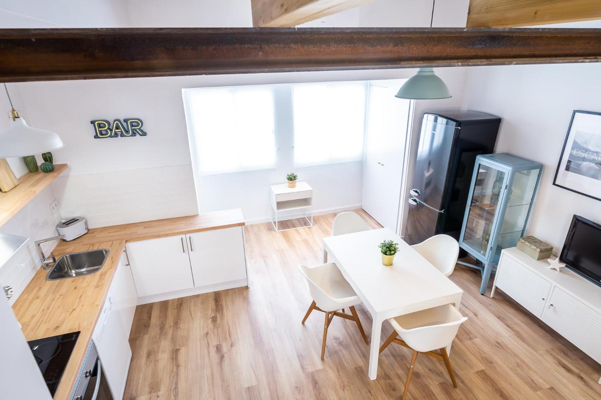 Kitchen or kitchenette