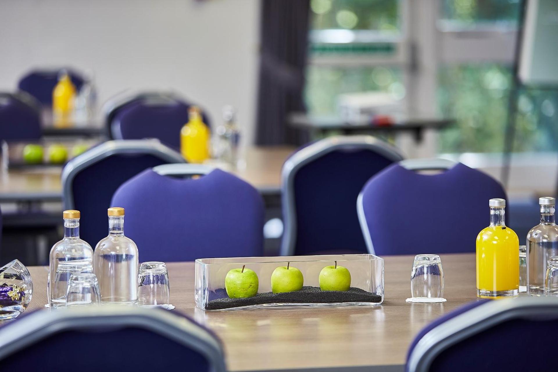 Meeting/conference room