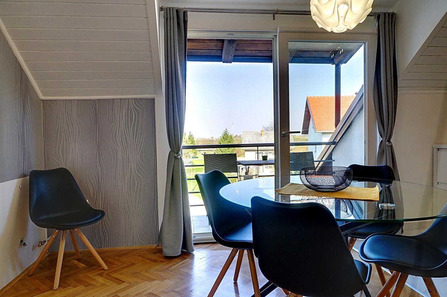 Apartman studio SONAS 3 with free private parking