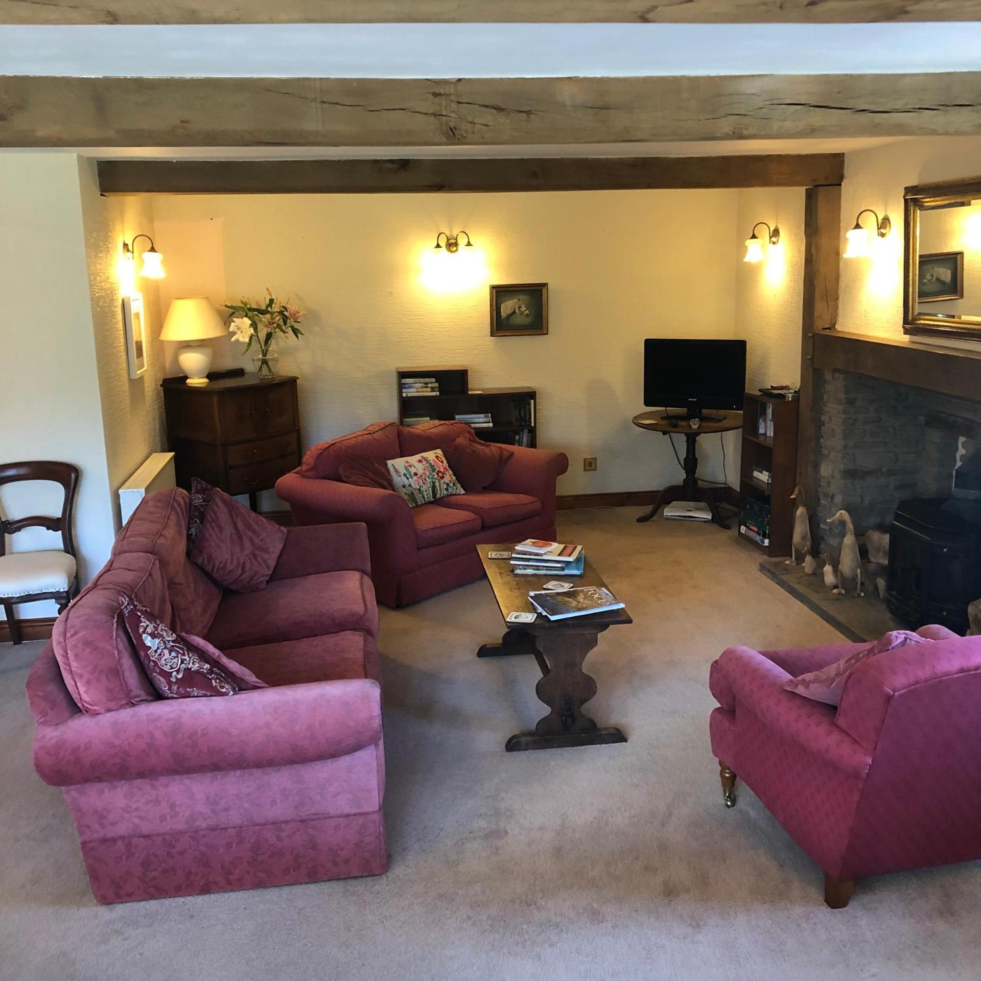 Communal lounge/ TV room