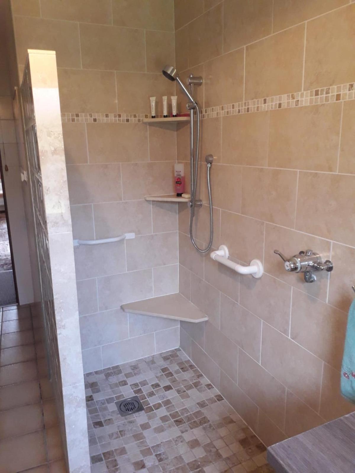 Aunt Mollie's Cottage