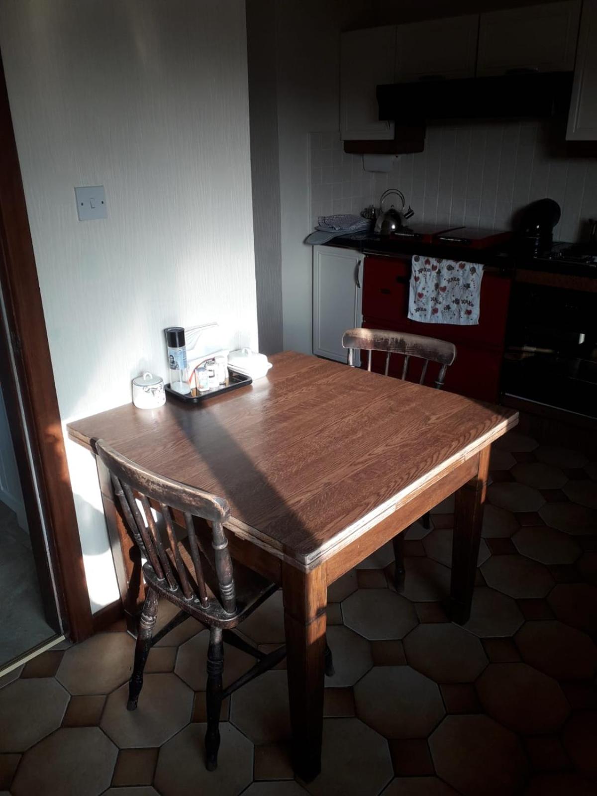 Aunt Mollie's Cottage