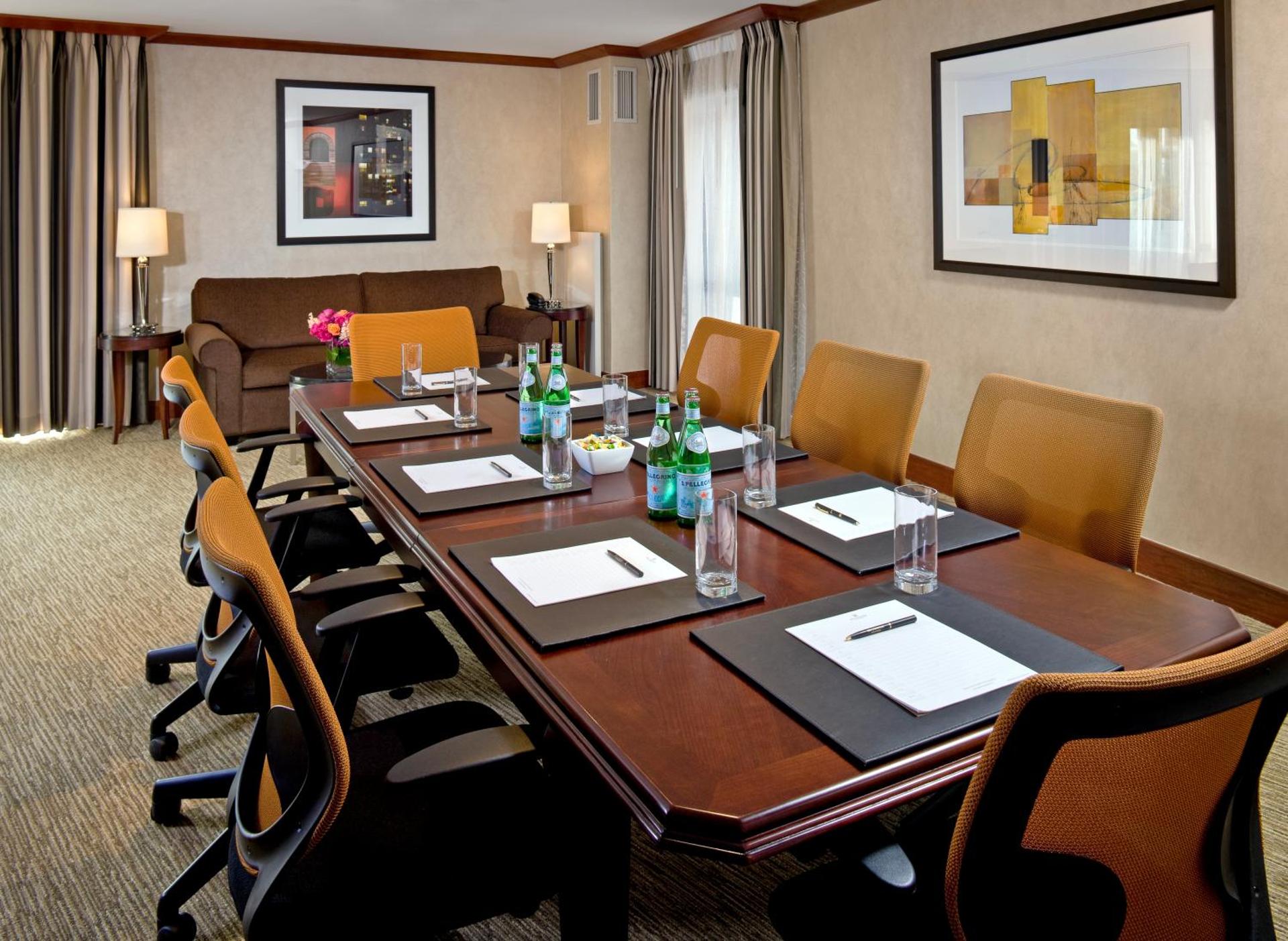 Meeting/conference room