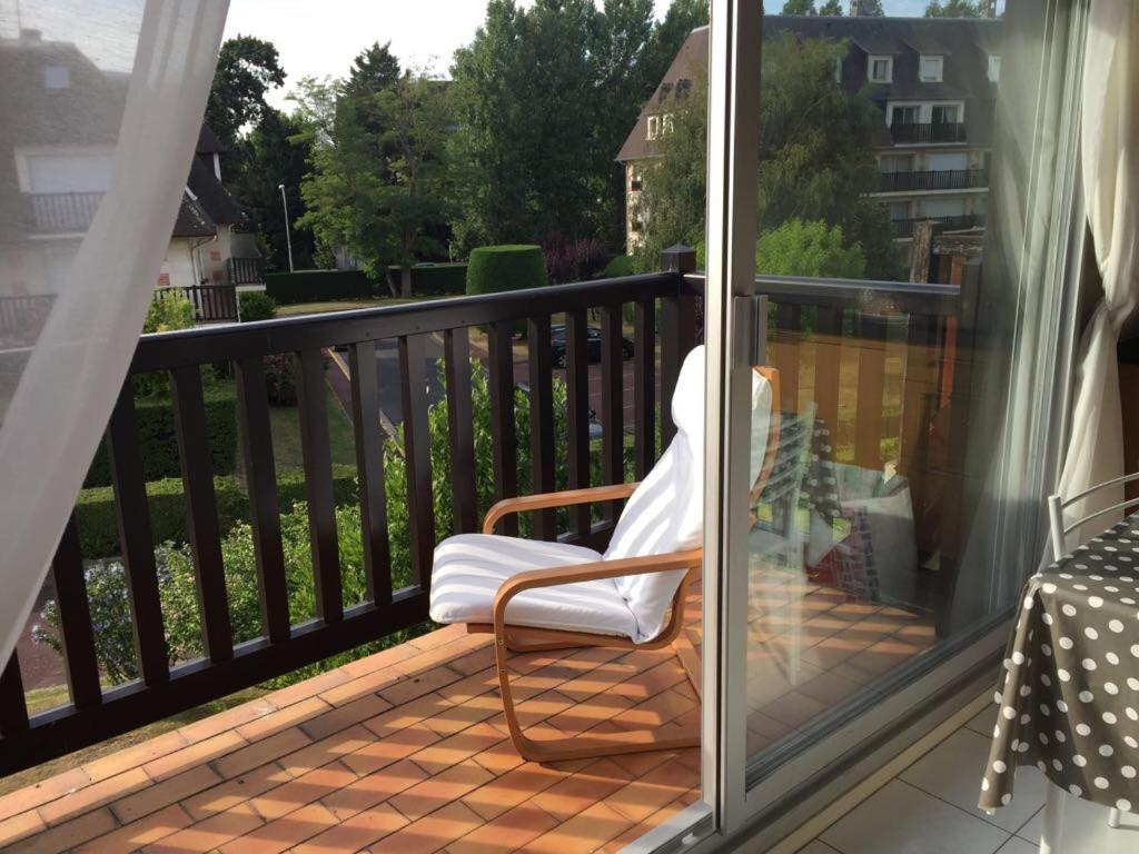 Picsine, Tennis résidence sévigné 300m mer