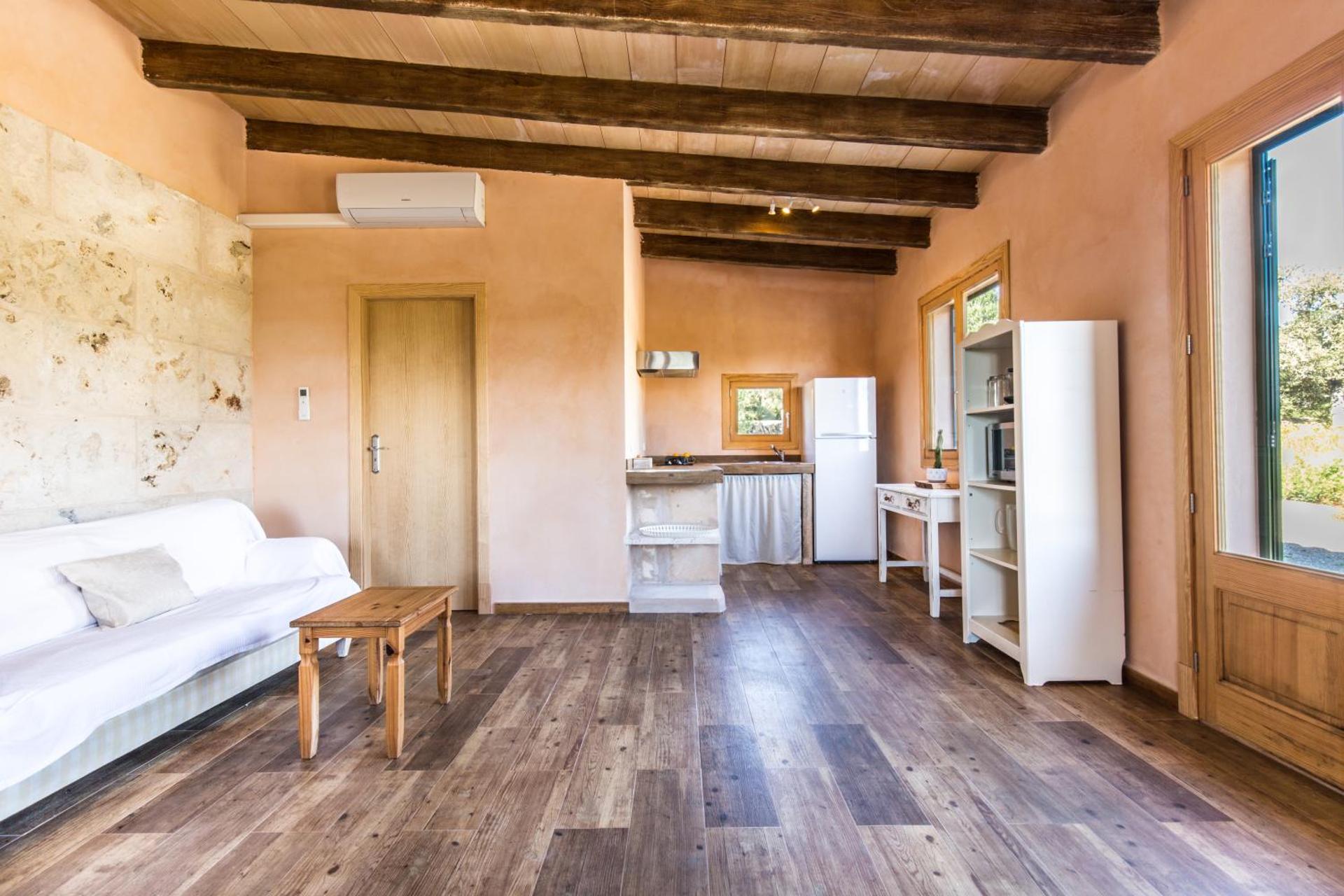 Bungalow with Terrace