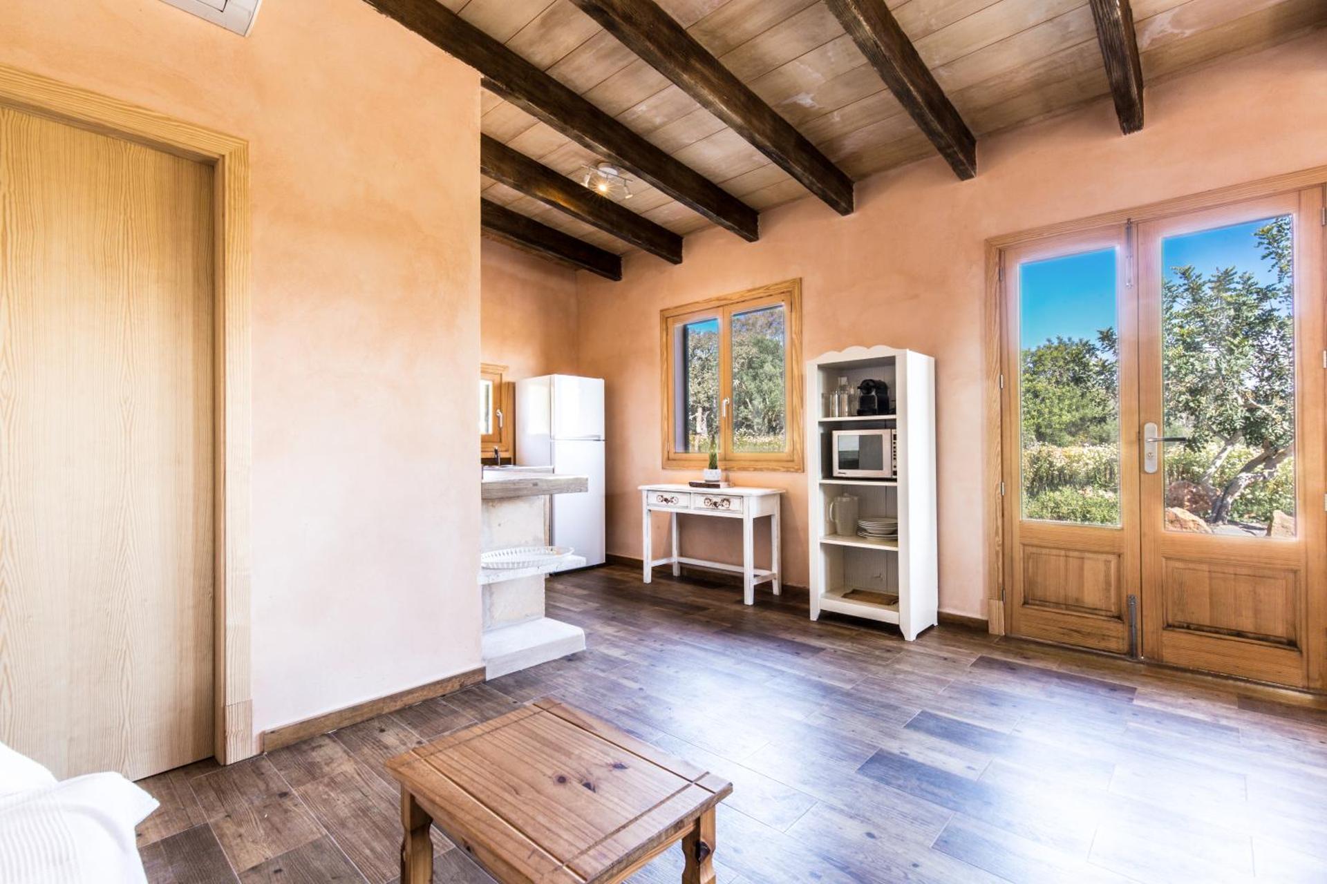 Bungalow with Terrace