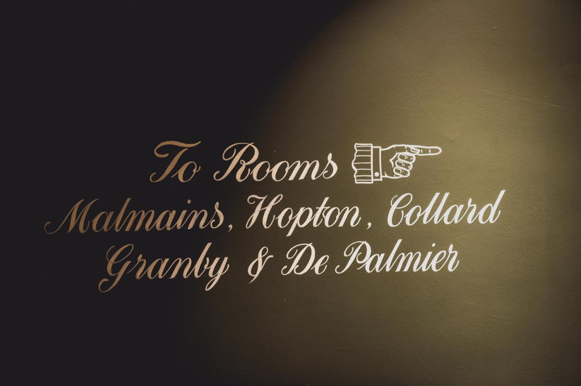 Logo/Certificate/Sign