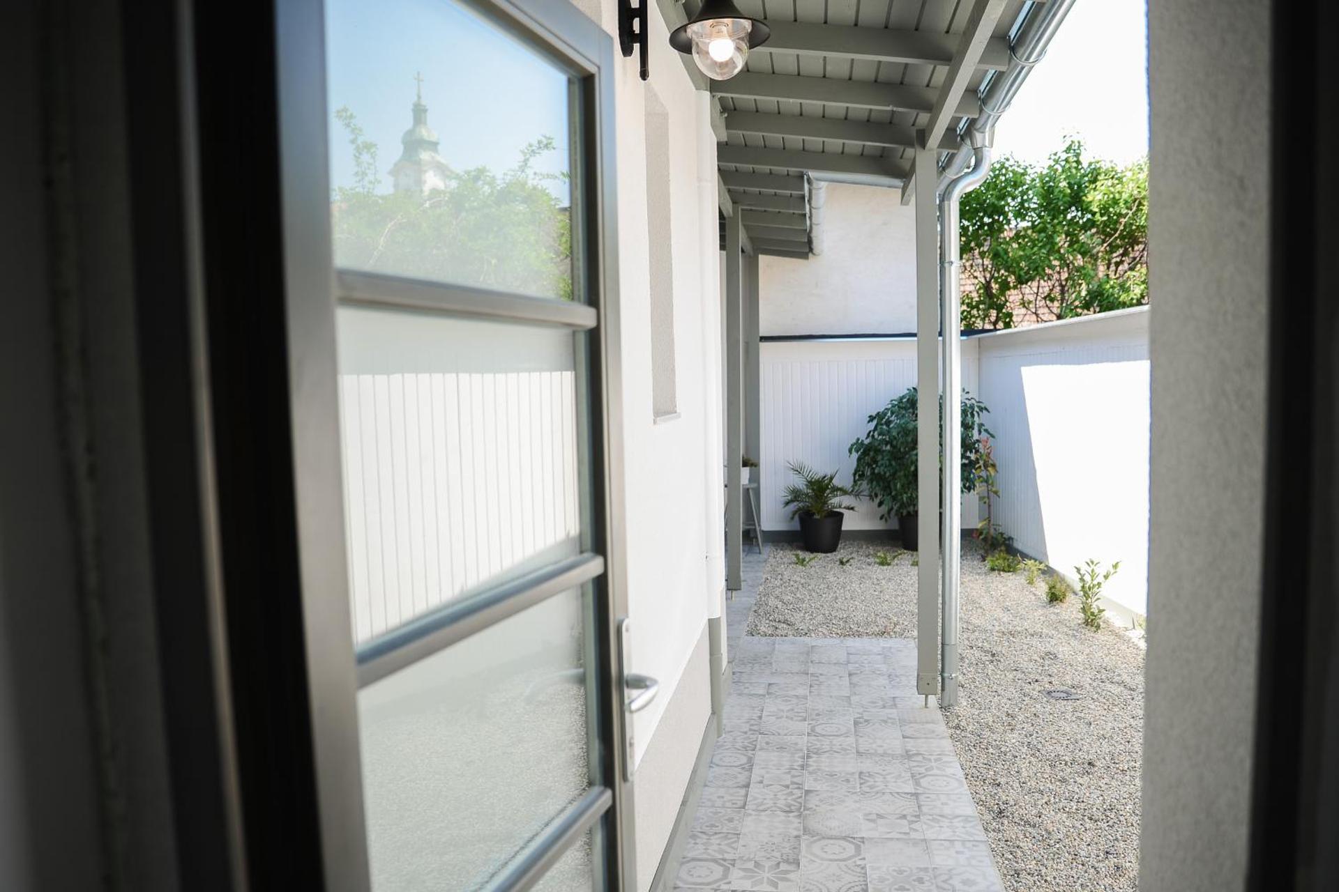 Rába Apartman House