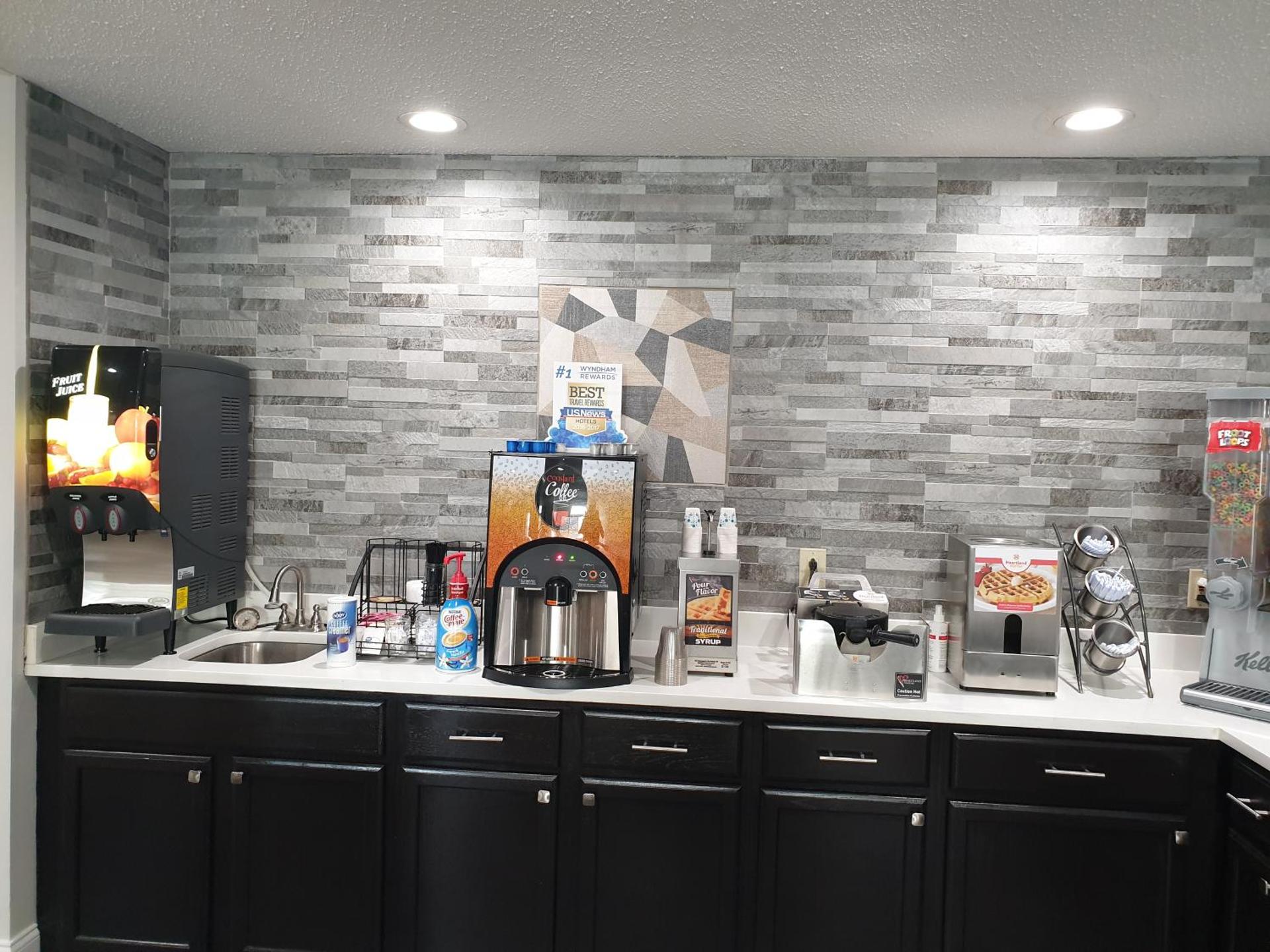 Microtel Inn & Suites by Wyndham Augusta/Riverwatch