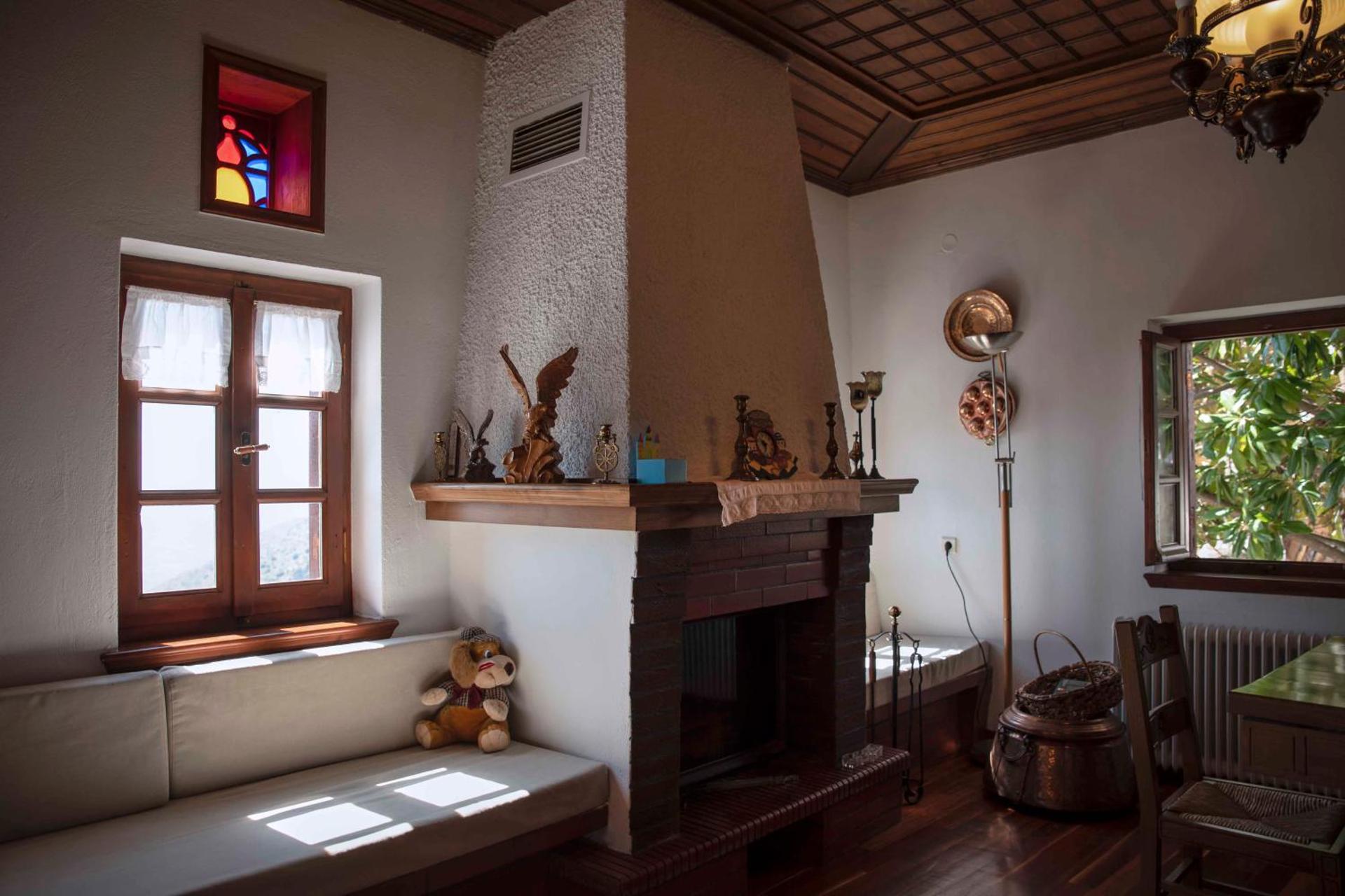 Traditional Mansion Calliopec-UVC sterilized