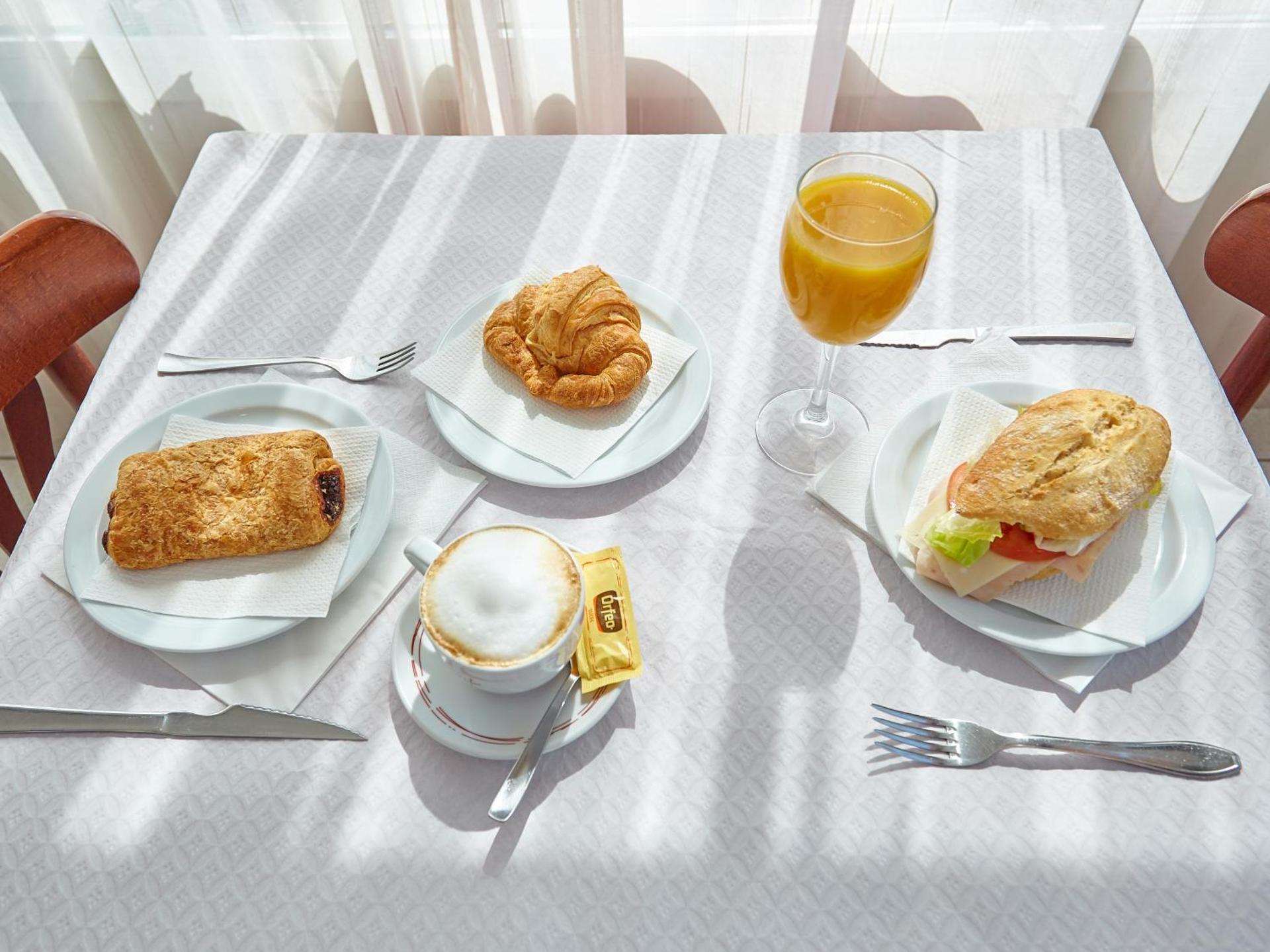 Continental breakfast