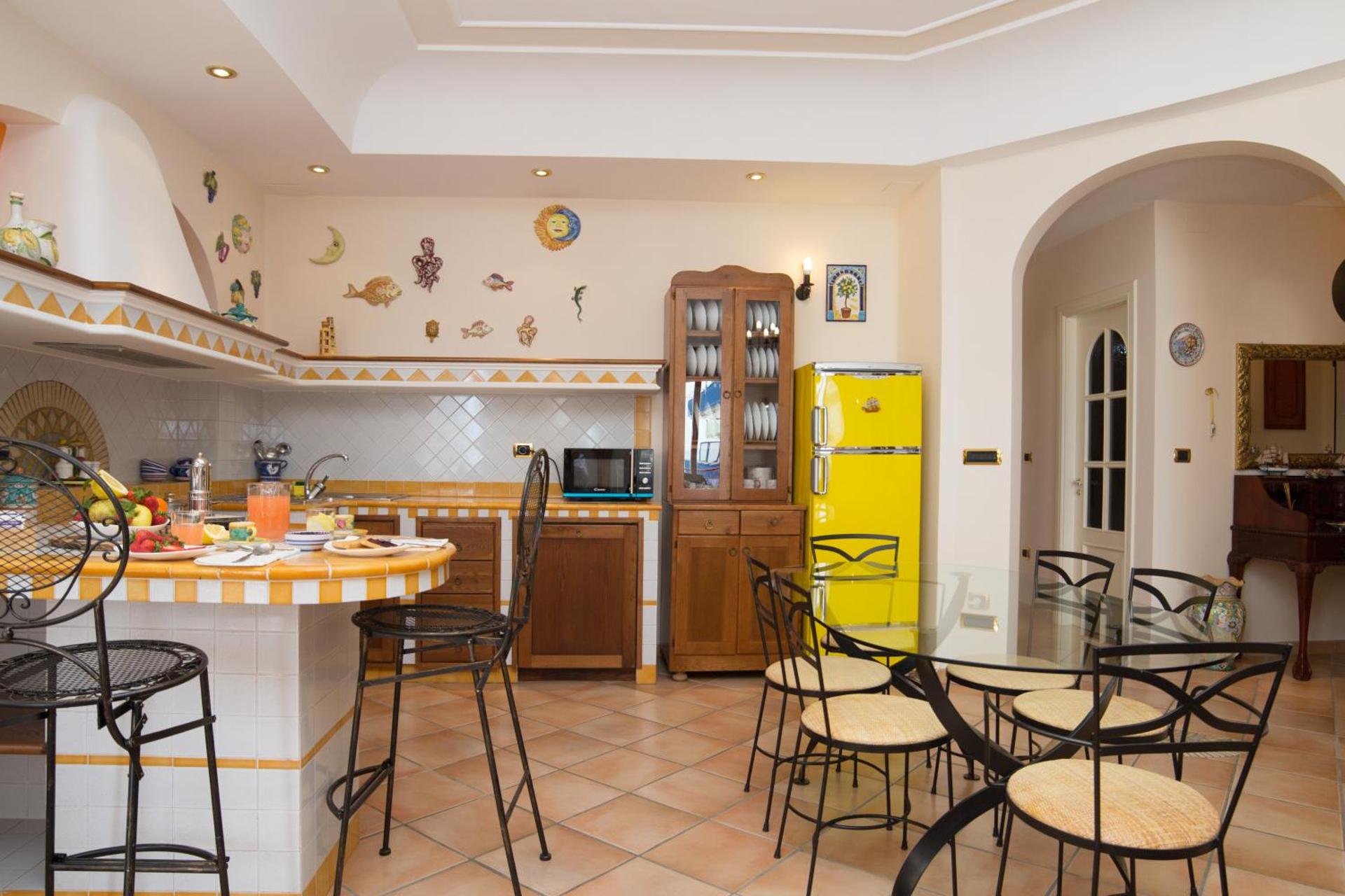 Panorama Host - Domus Amalfi Coast