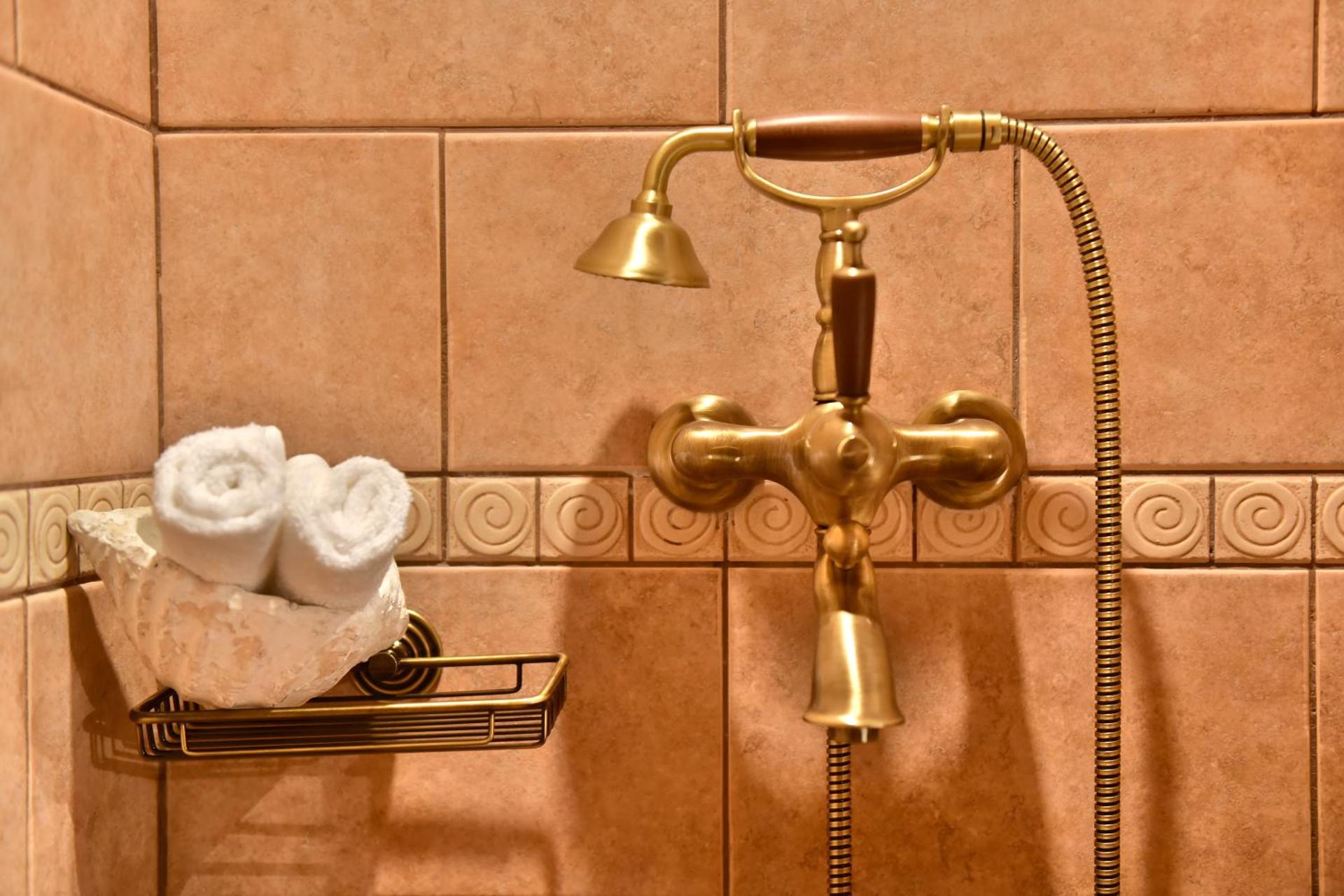 Unique luxury suites