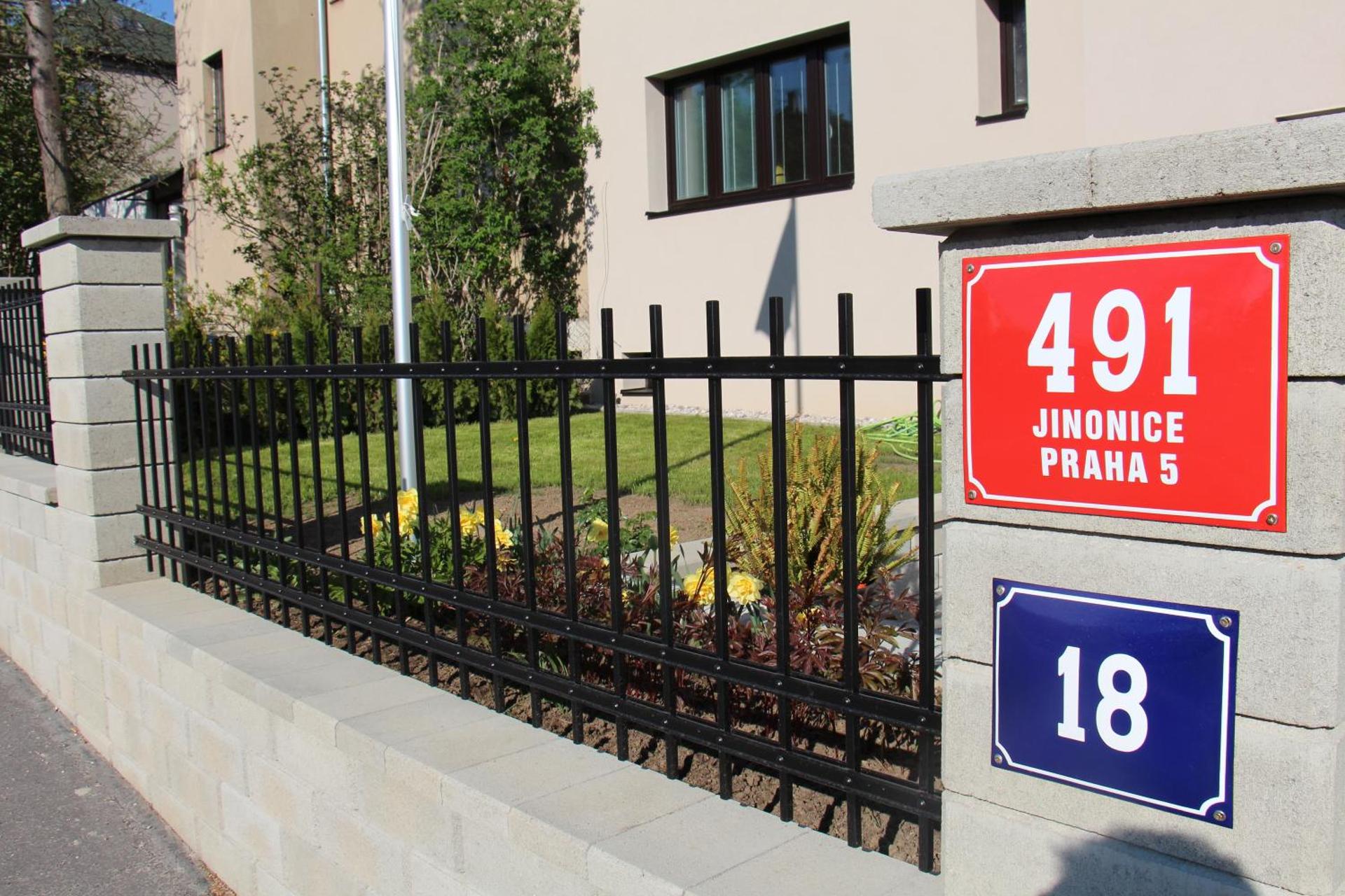 Property logo or sign