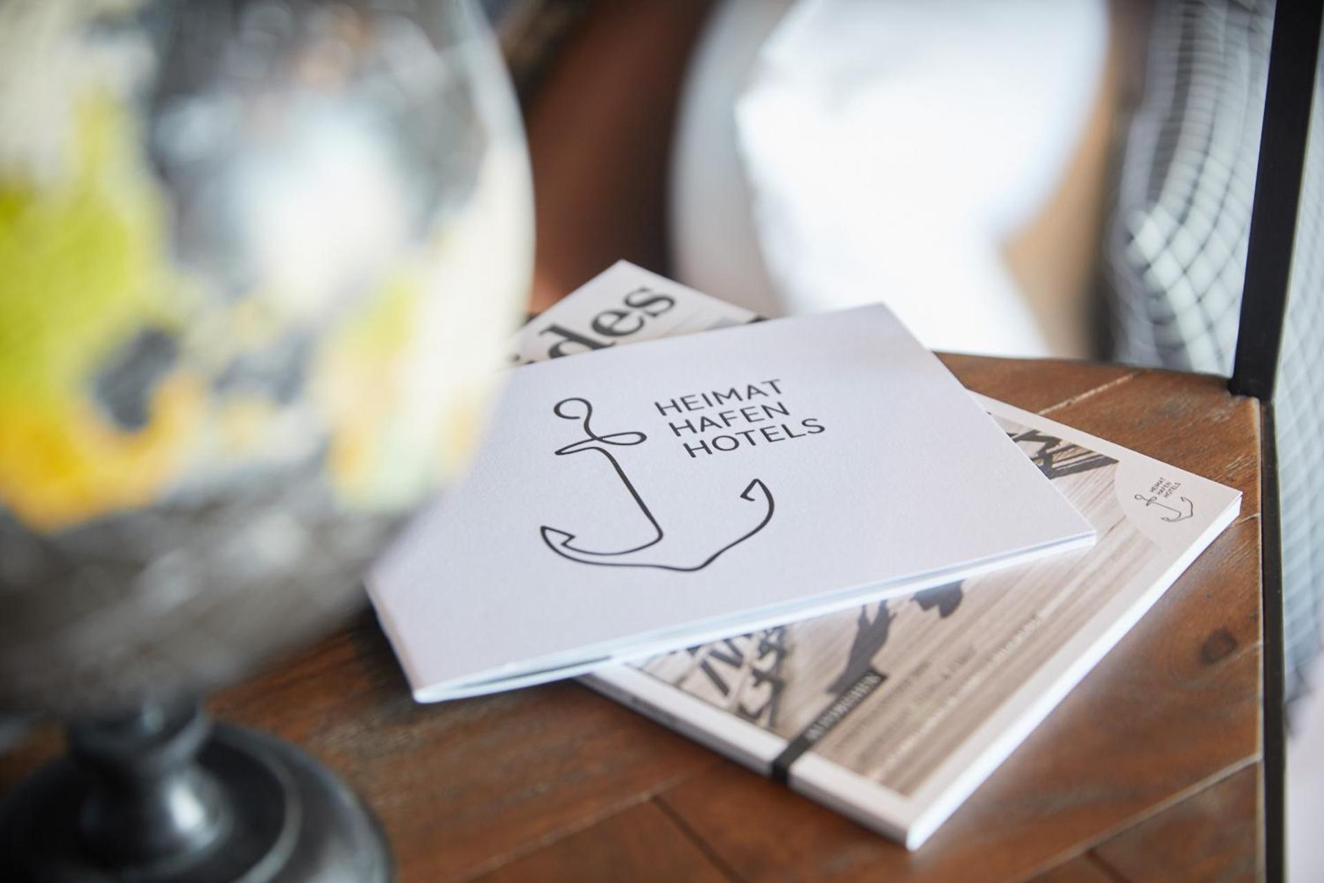 Logo/Certificate/Sign