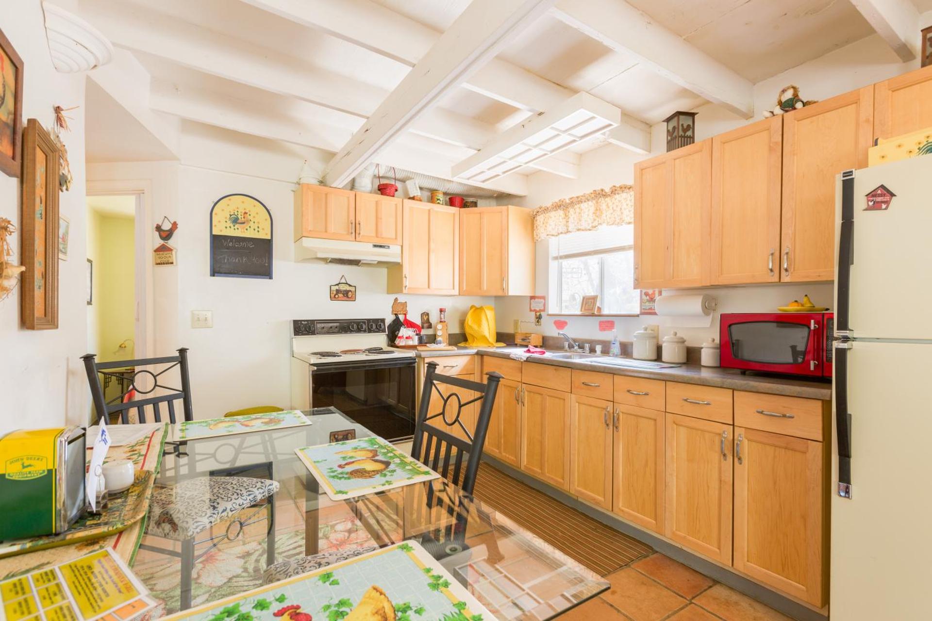 Standard Double Room with Shared Bathroom