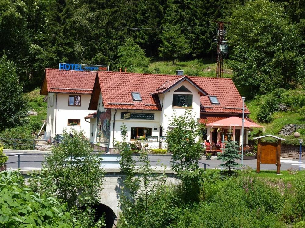 Hotel & Gasthaus Sterngrund